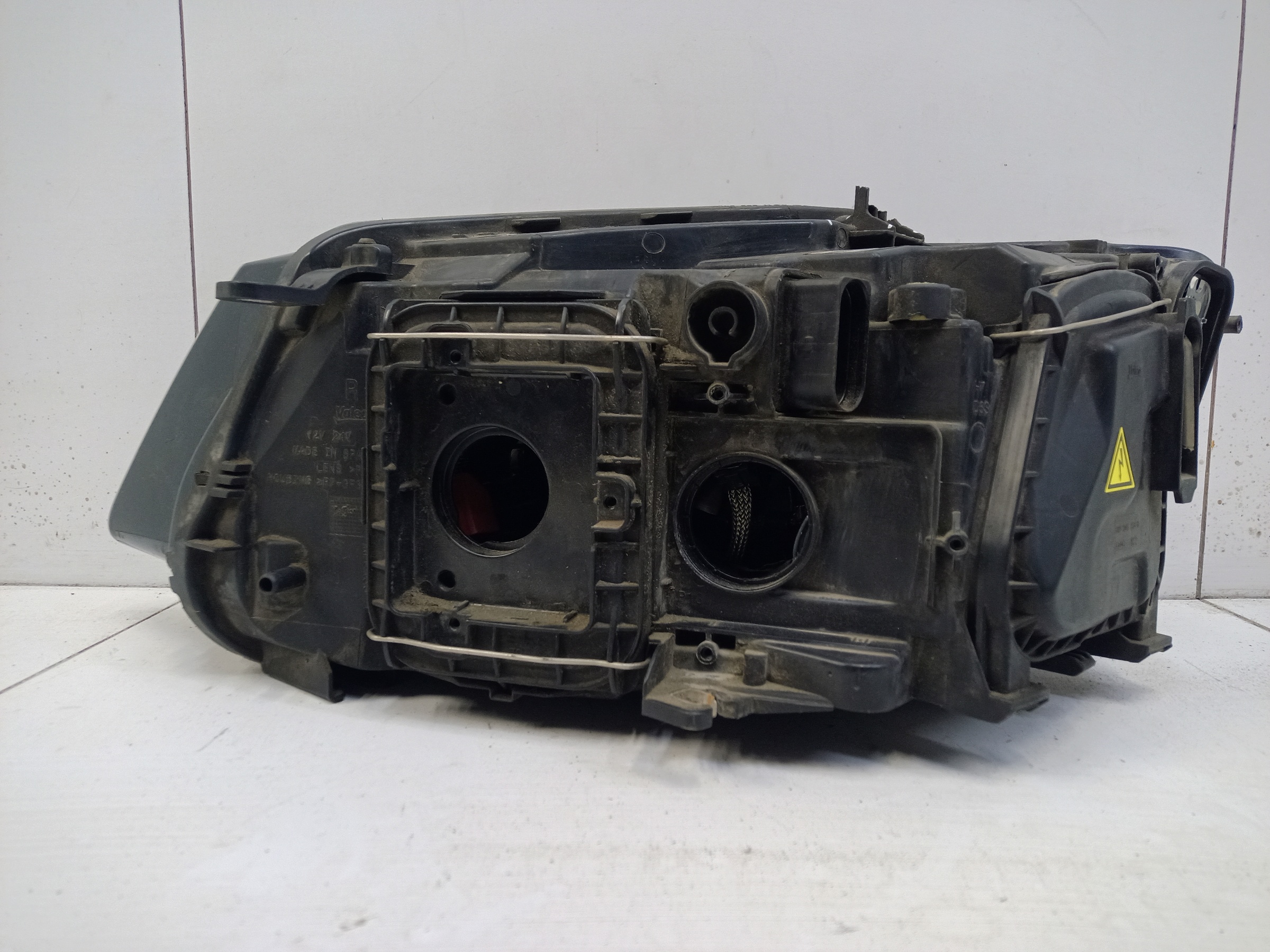 Фара передняя правая Audi Q5 1 Restail биксенон не адаптив