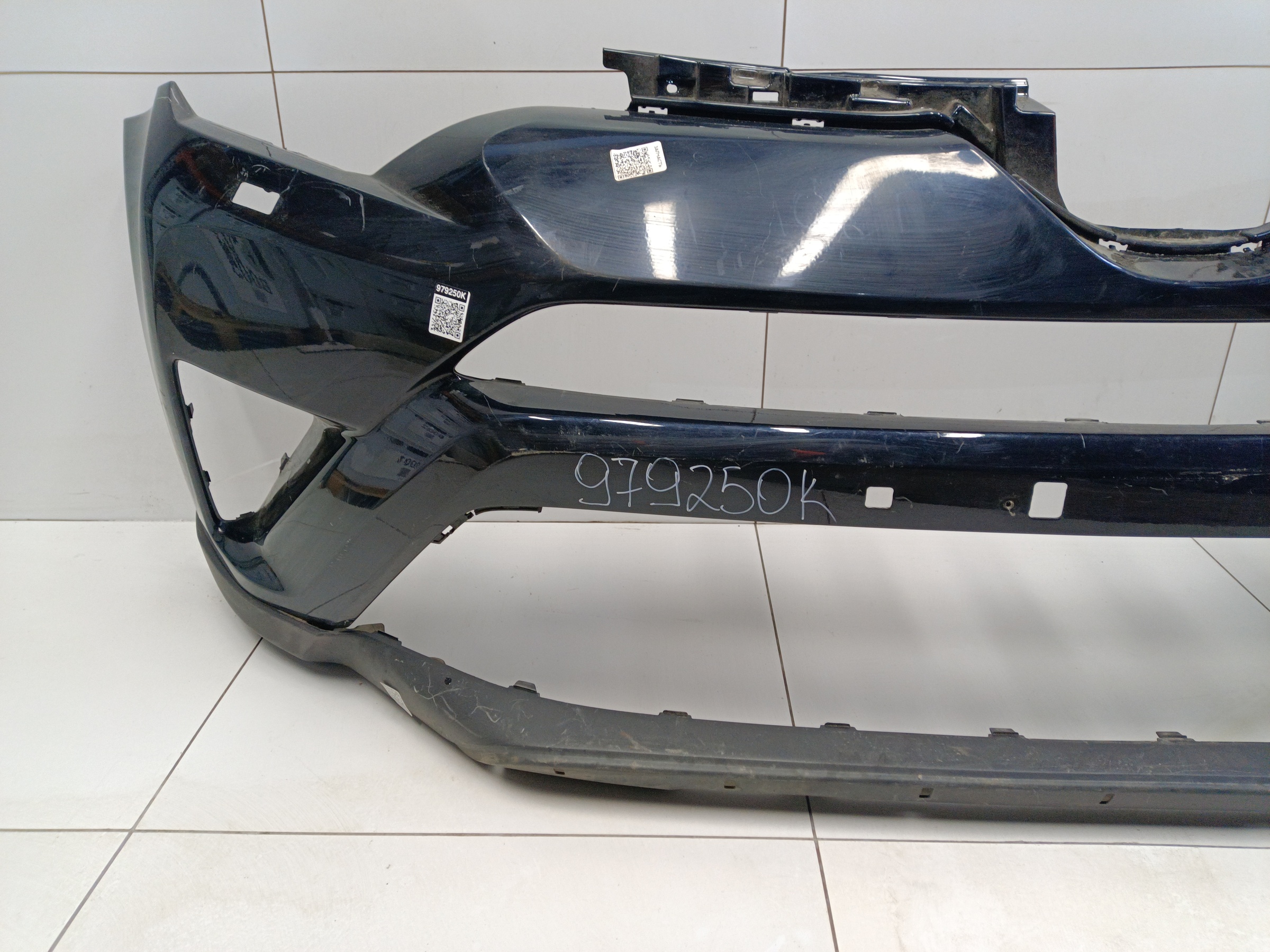 Бампер передний Toyota RAV4 CA40 Restail