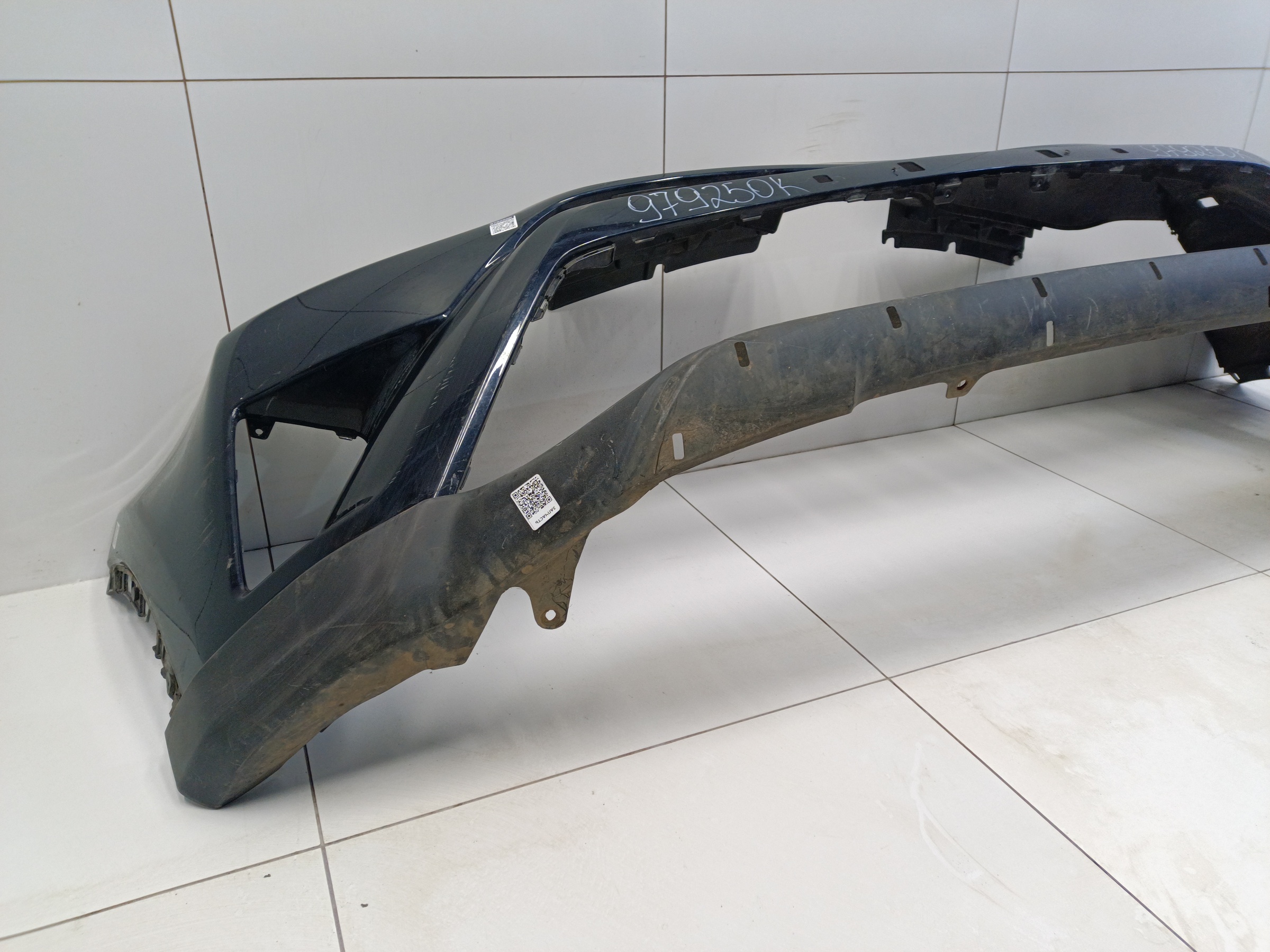 Бампер передний Toyota RAV4 CA40 Restail