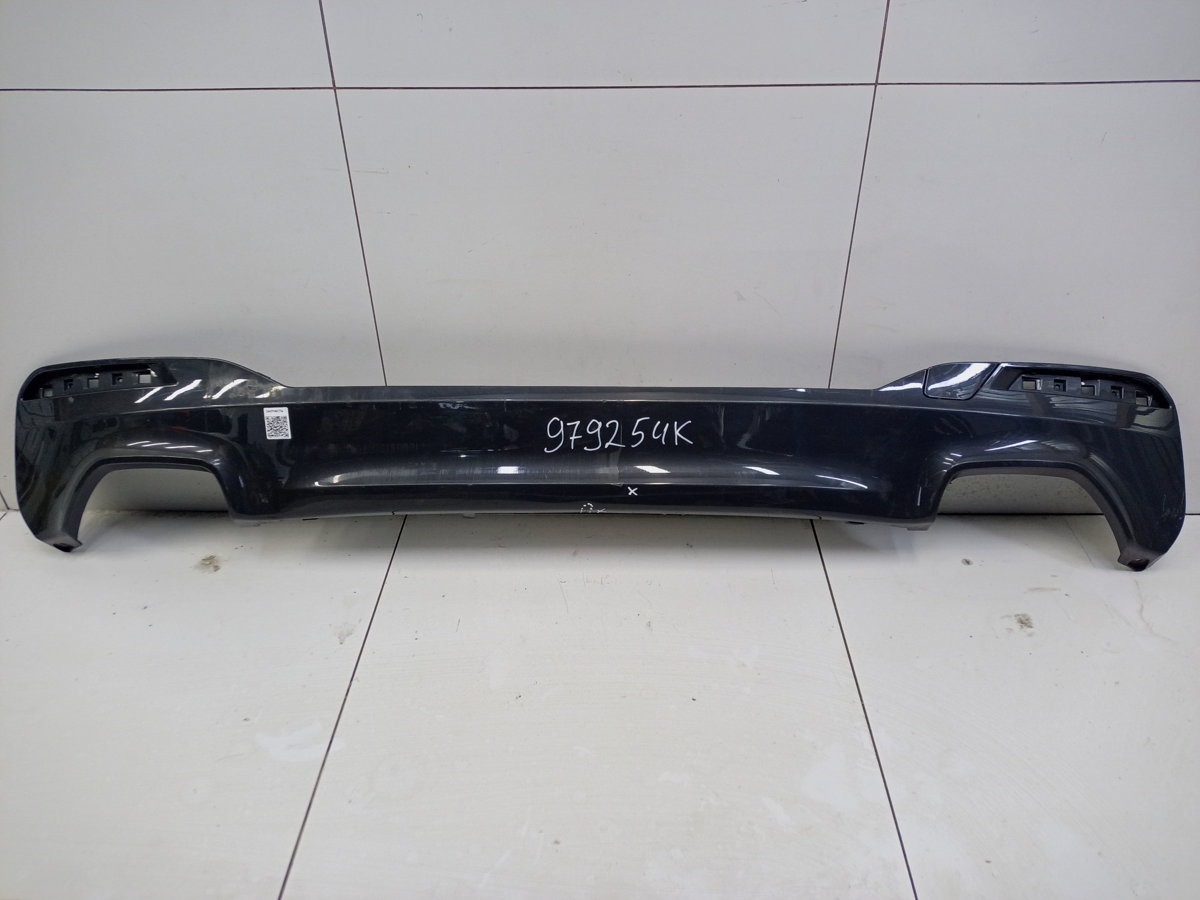 Юбка заднего бампера BMW 5er G30 M-Paket под 2 трубы