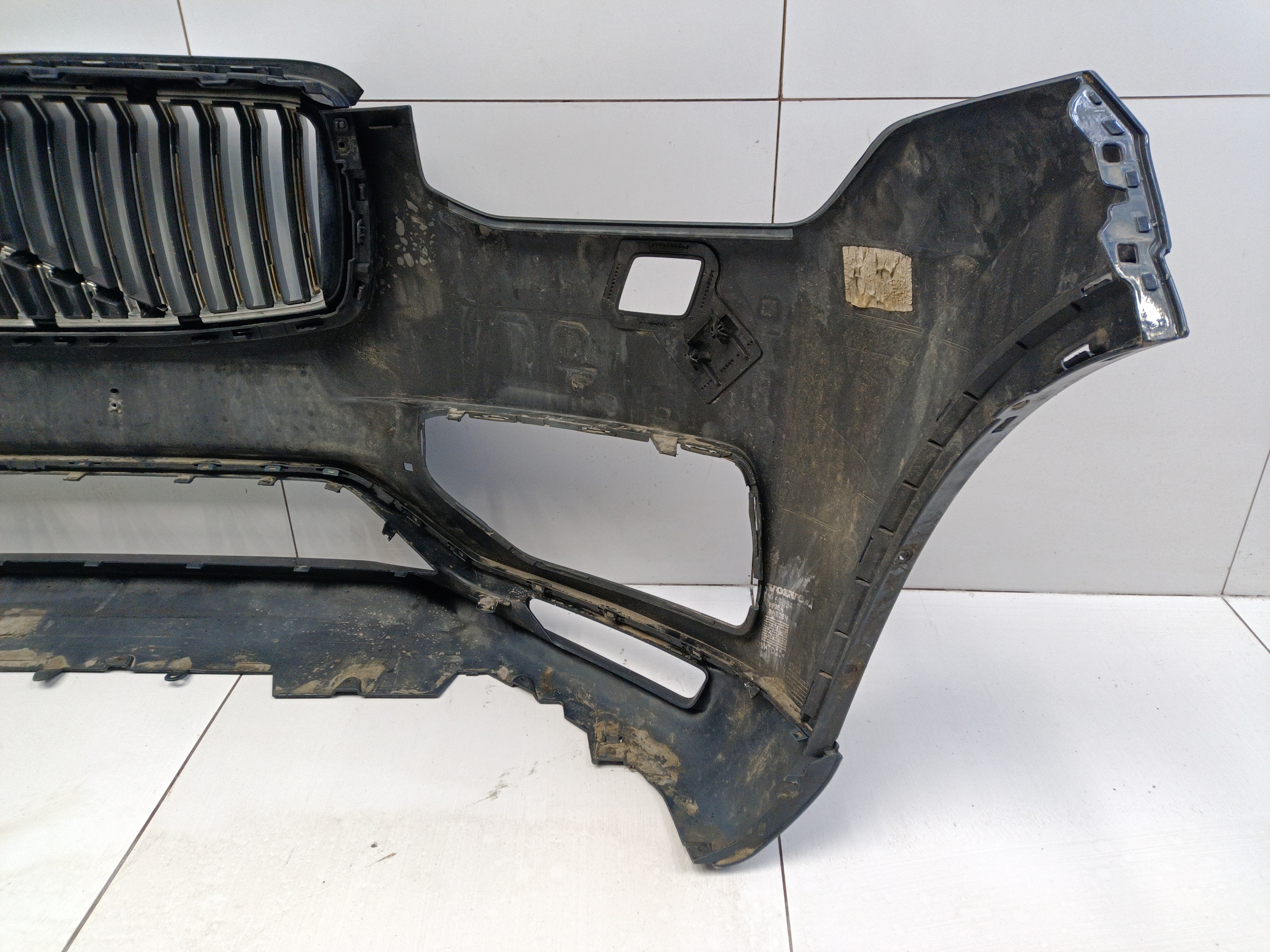 Бампер передний Volvo XC90 2