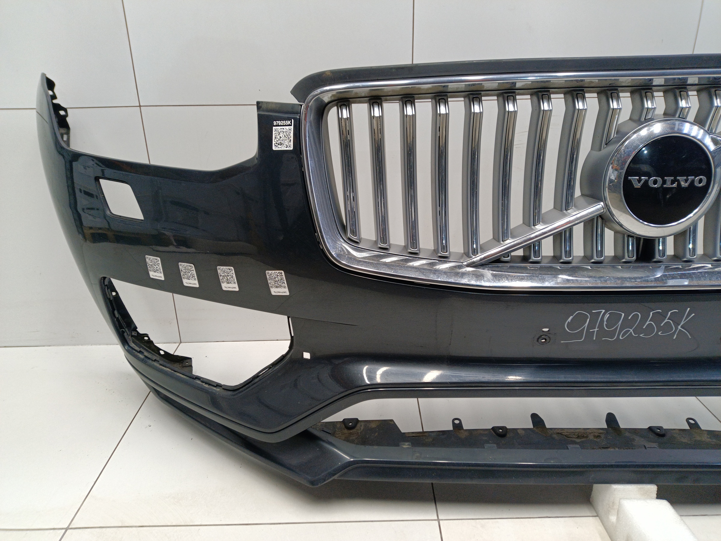 Бампер передний Volvo XC90 2