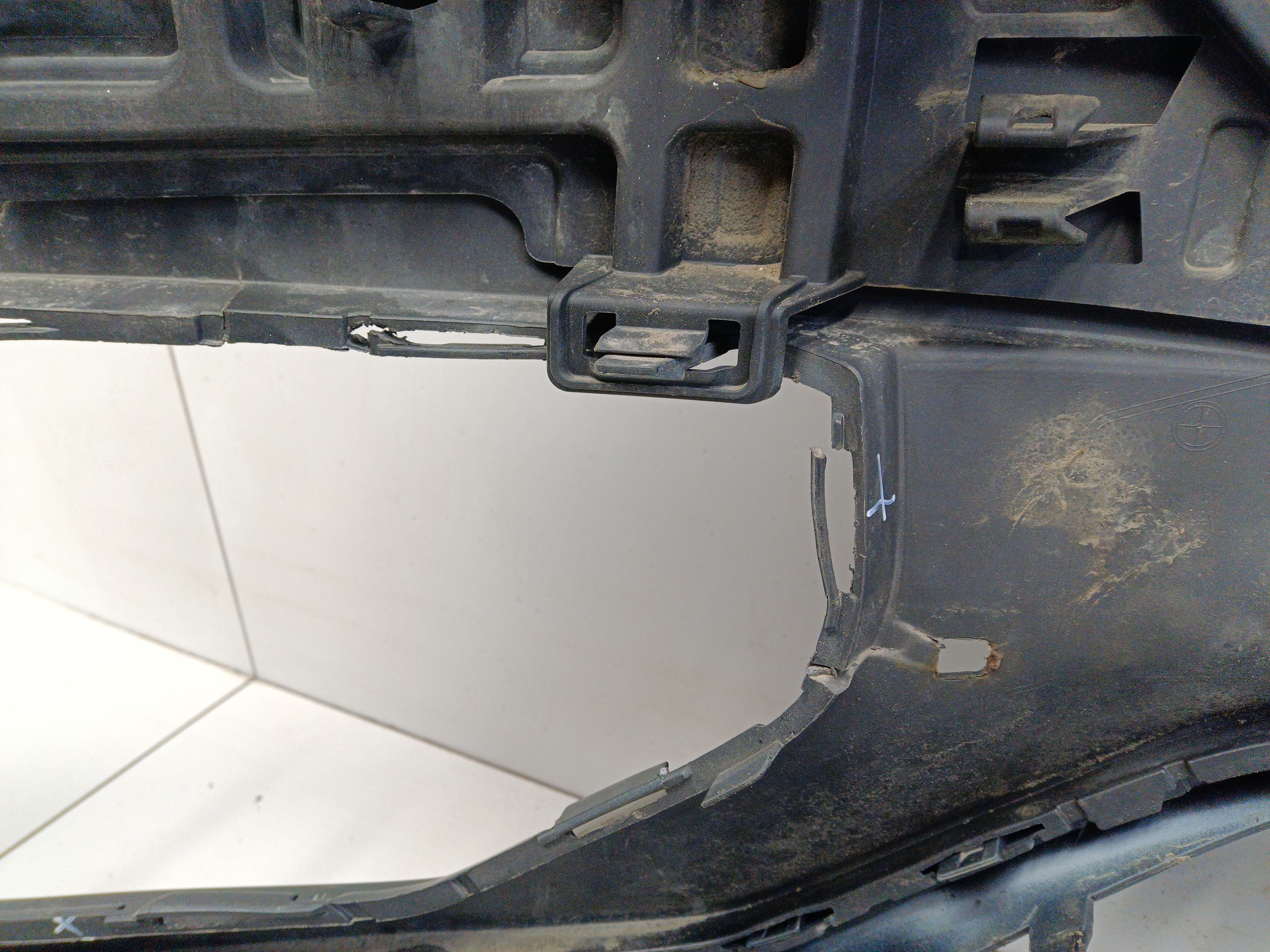 Бампер передний Volvo XC90 2