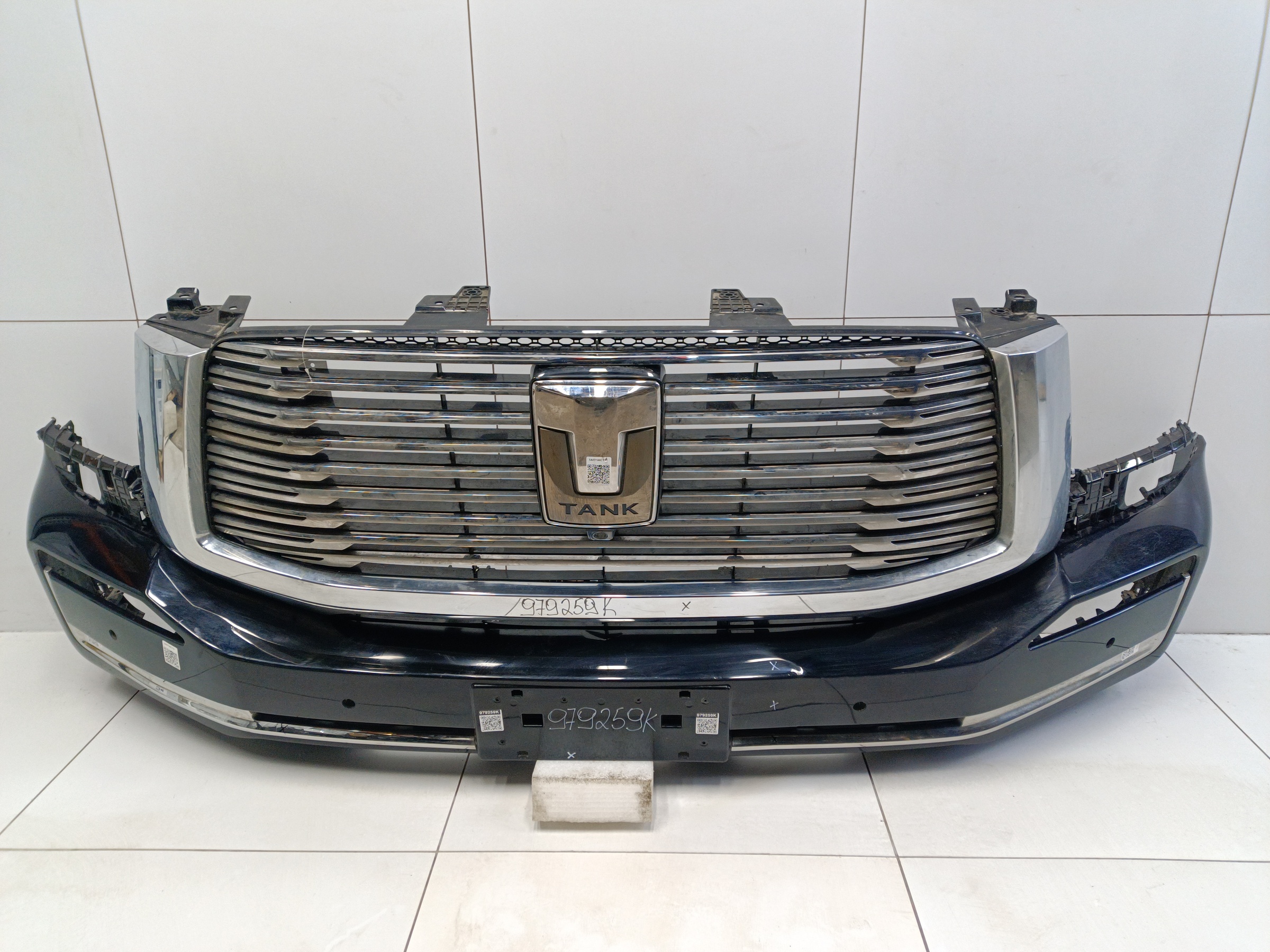 Бампер передний Tank 500