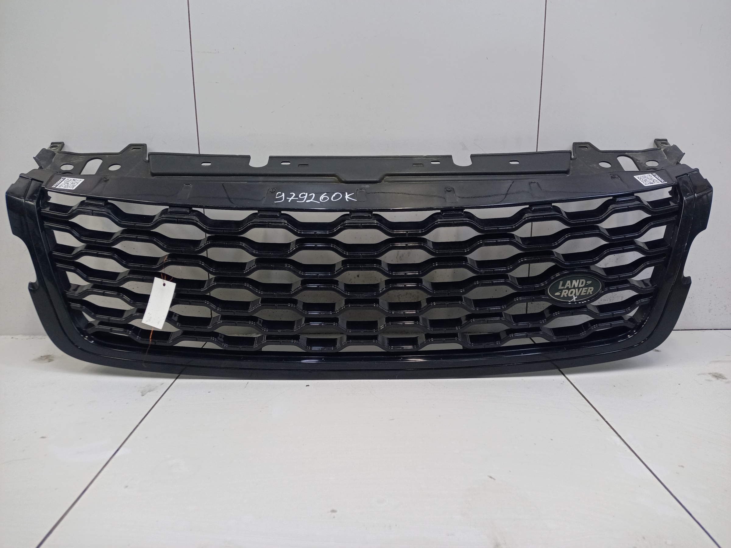Решётка радиатора Land Rover Range Rover Velar черная