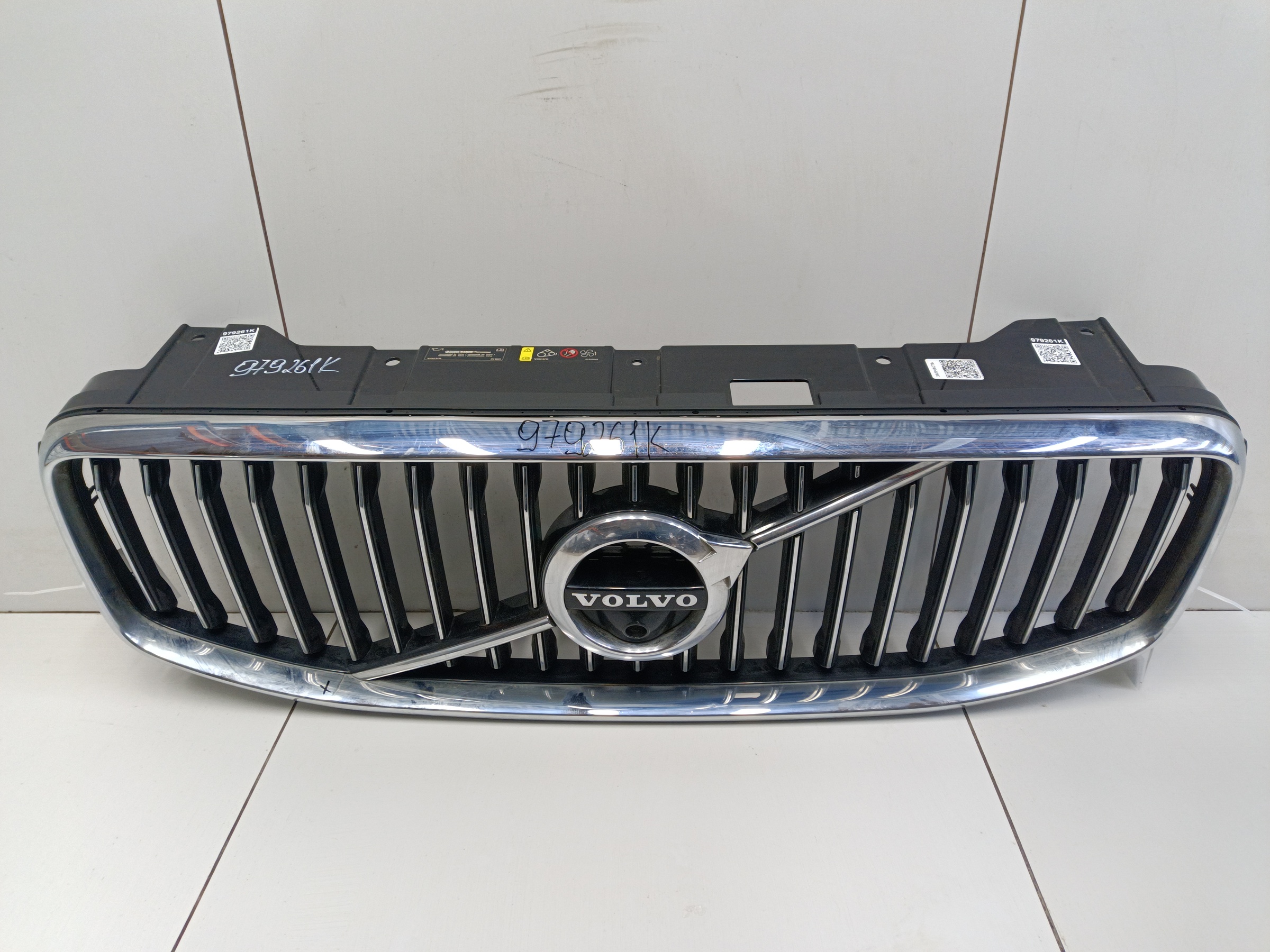 Решетка радиатора Volvo XC60 2