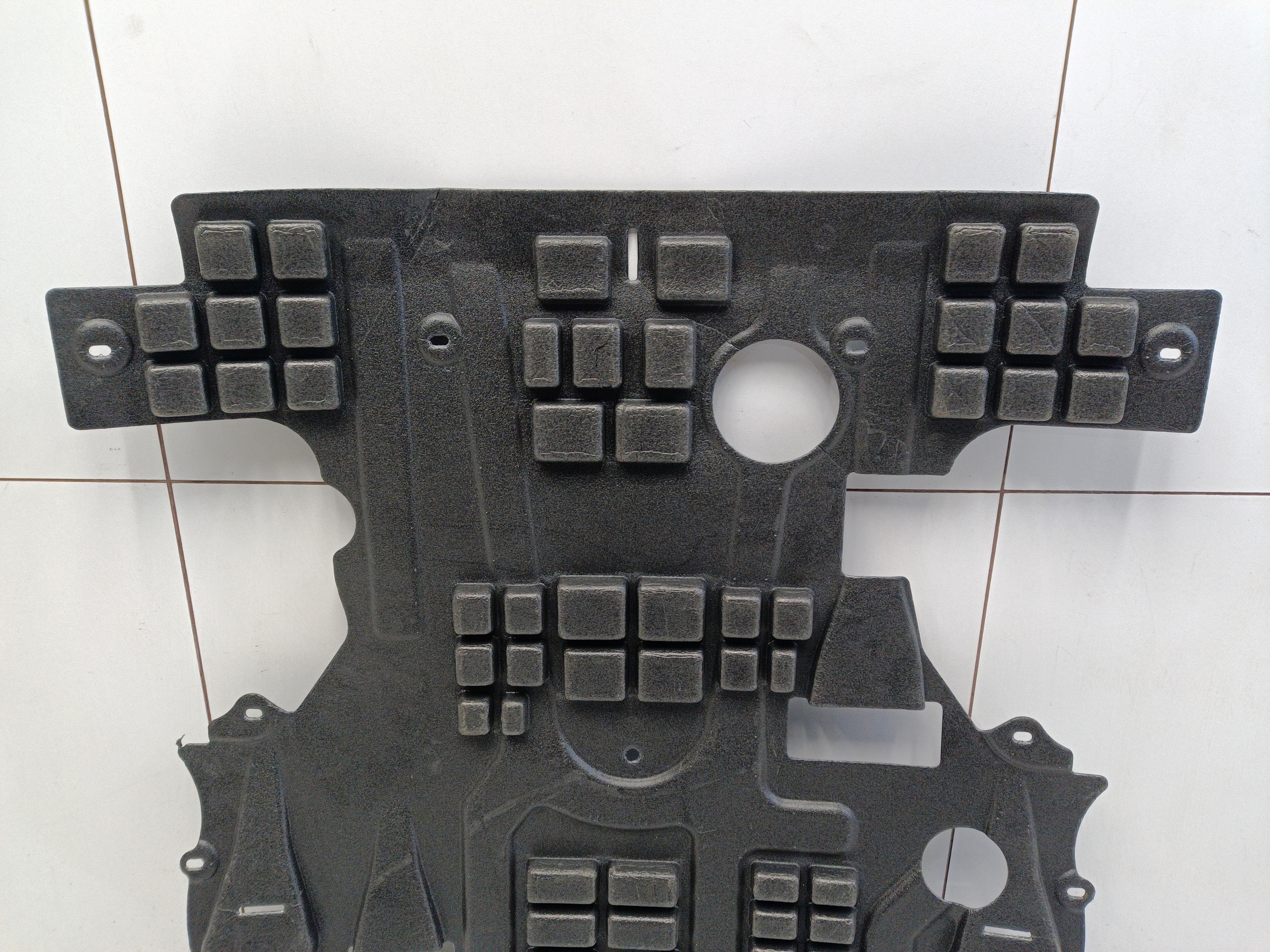 Пыльник двигателя Mercedes Benz GLE-Klasse V167