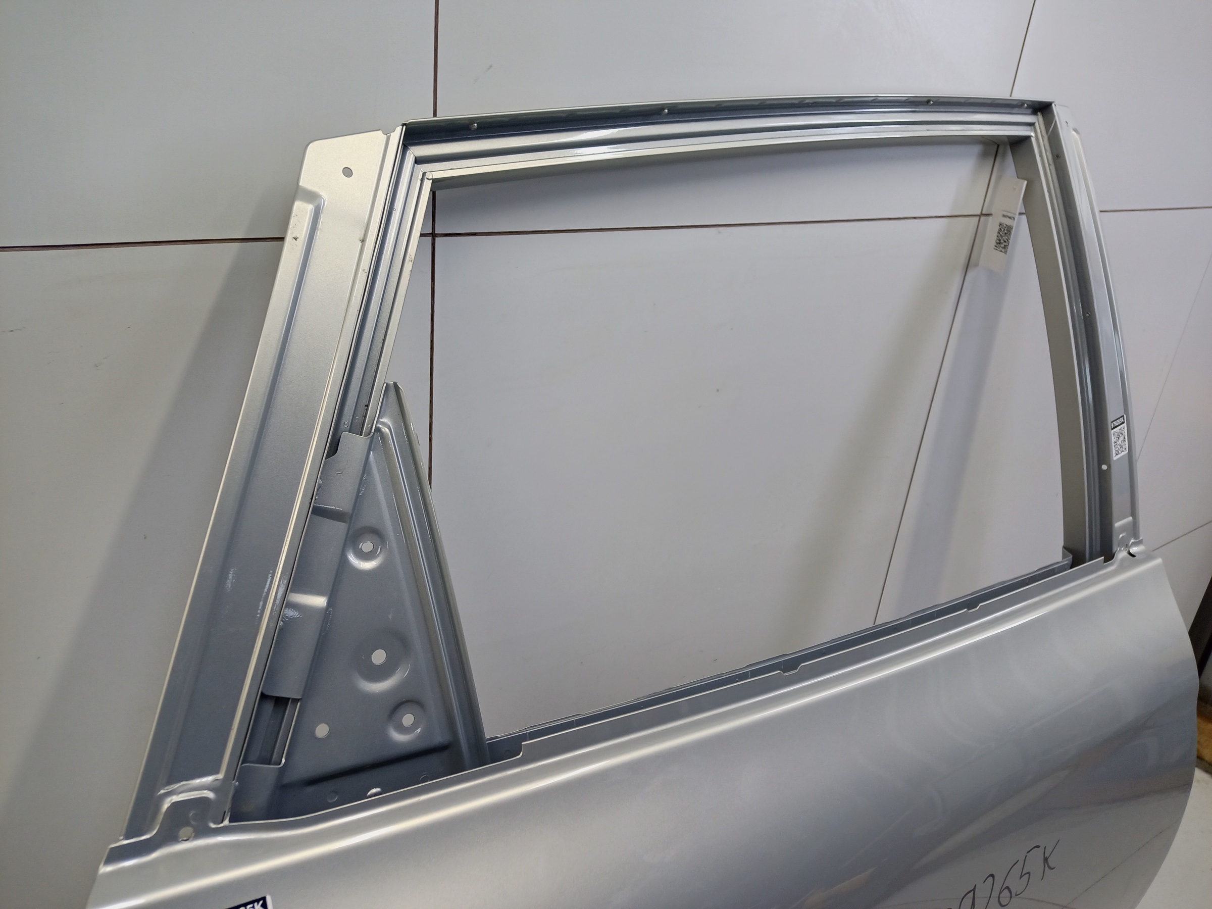 Дверь задняя правая Hongqi HS5