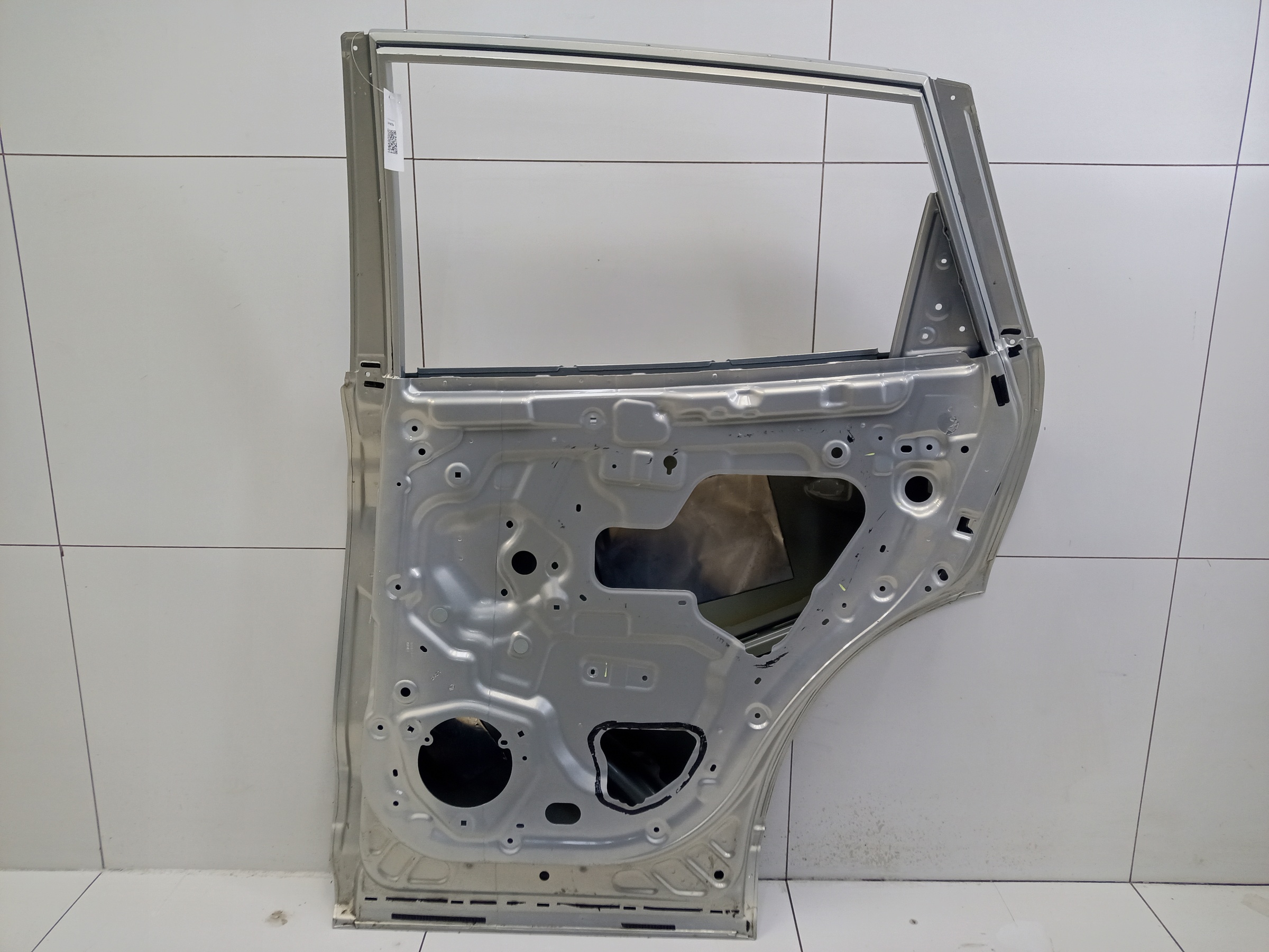 Дверь задняя правая Hongqi HS5