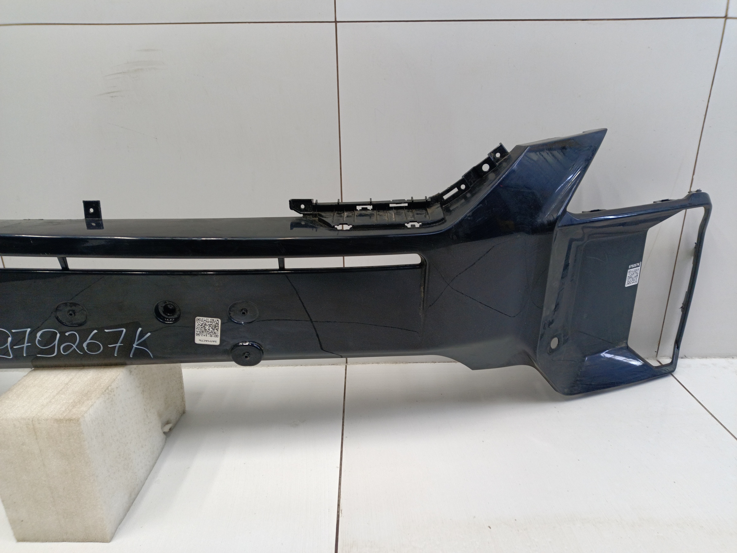 Накладка переднего бампера центральная Voyah Free Restail