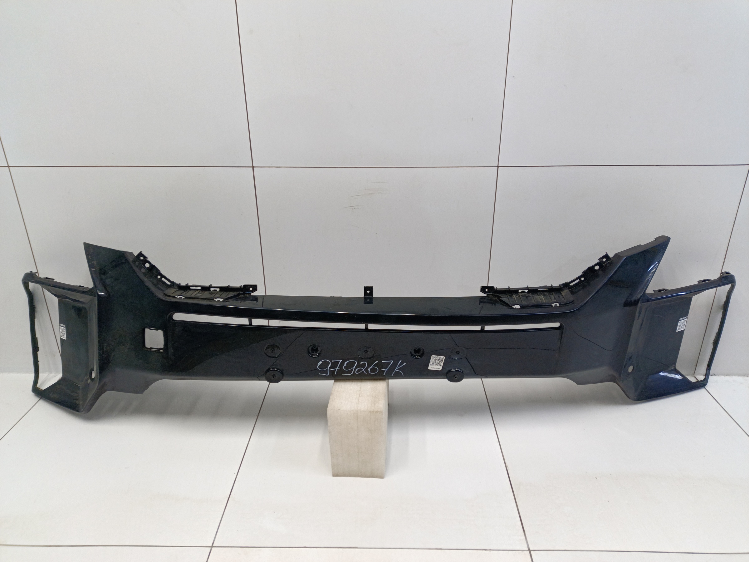 Накладка переднего бампера центральная Voyah Free Restail