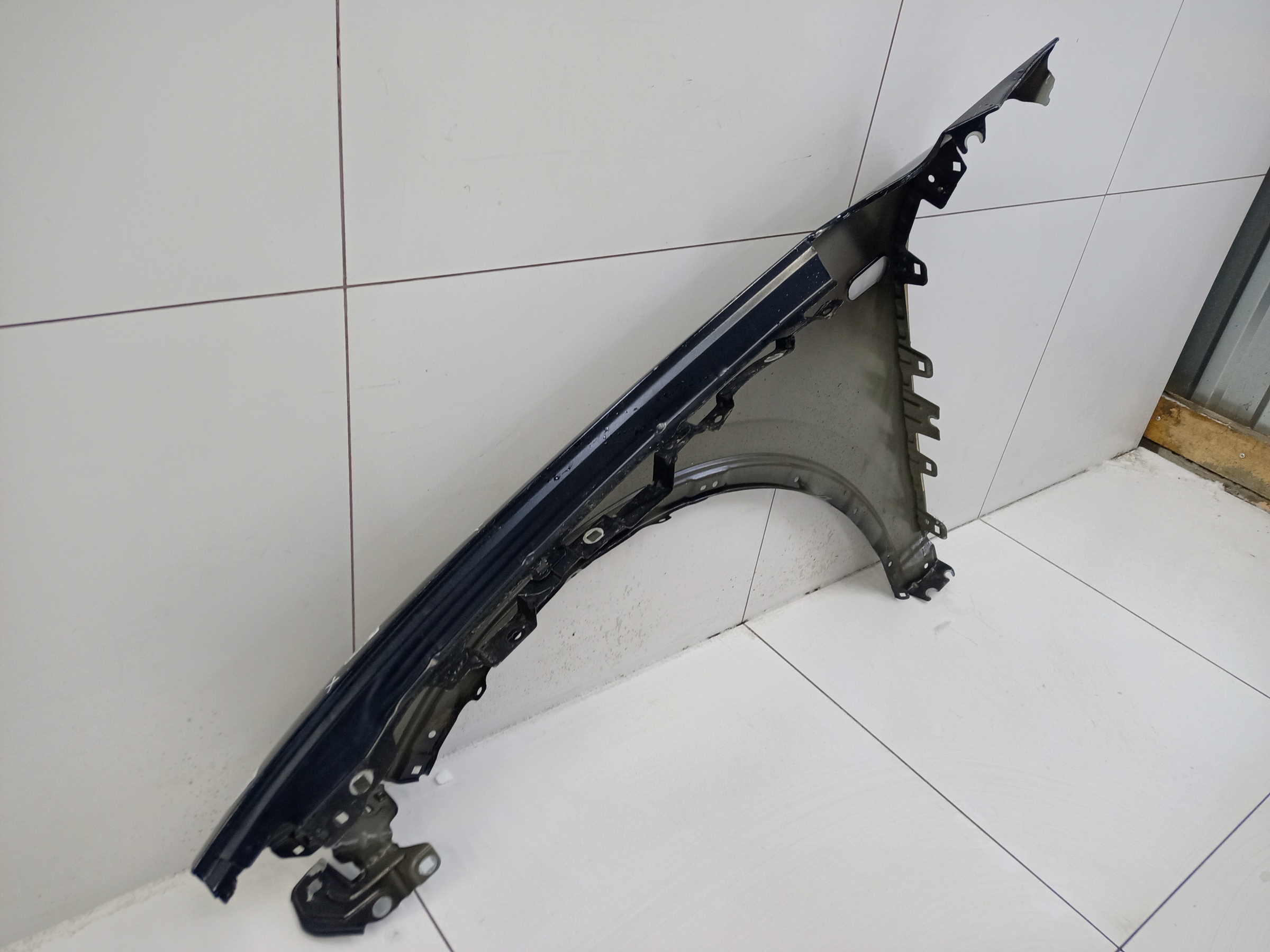 Крыло переднее правое Voyah Free Restail