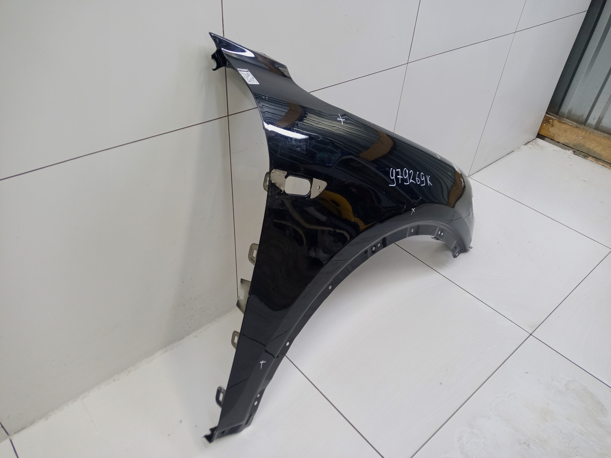 Крыло переднее правое Voyah Free Restail