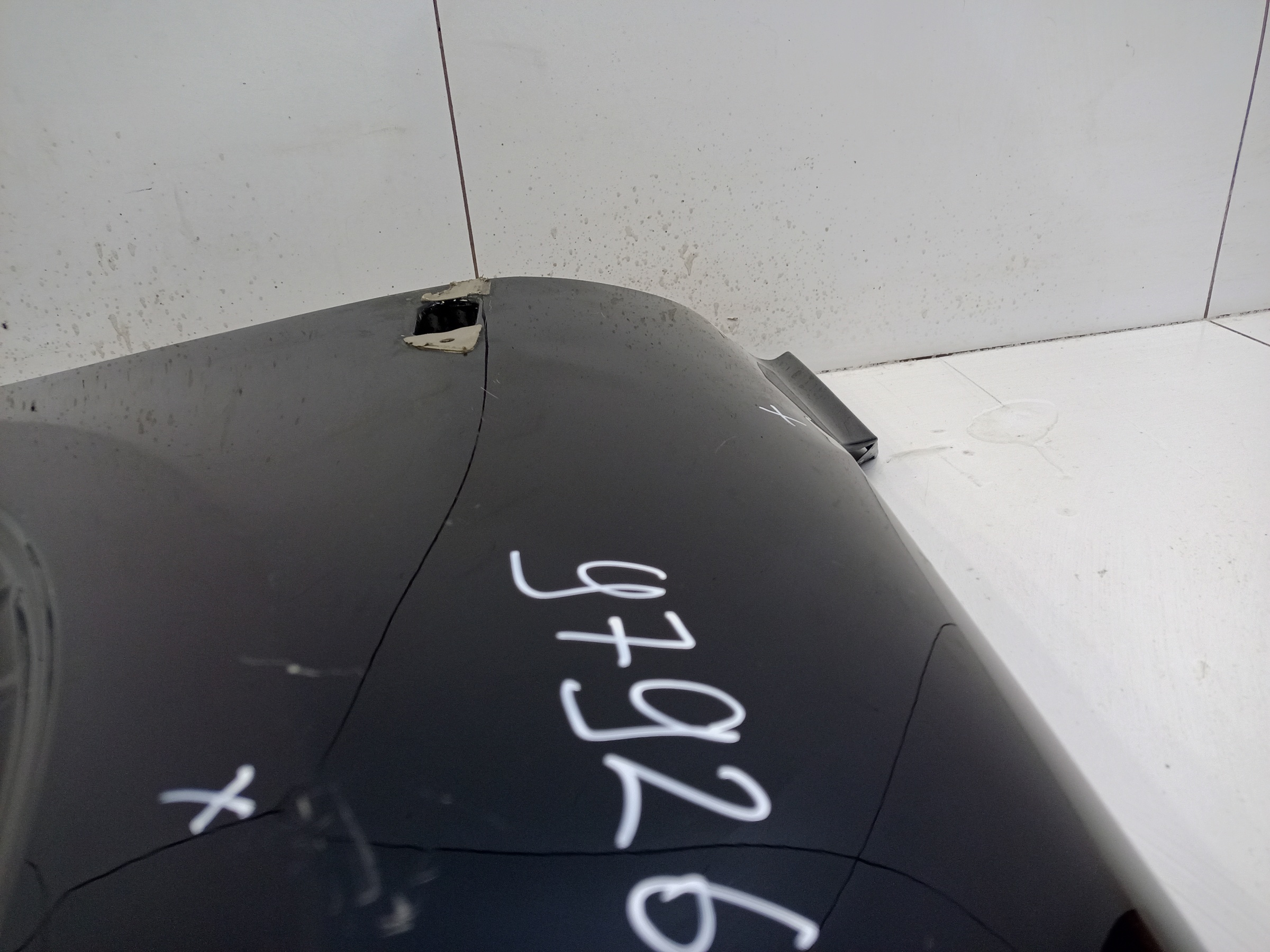 Крыло переднее правое Voyah Free Restail