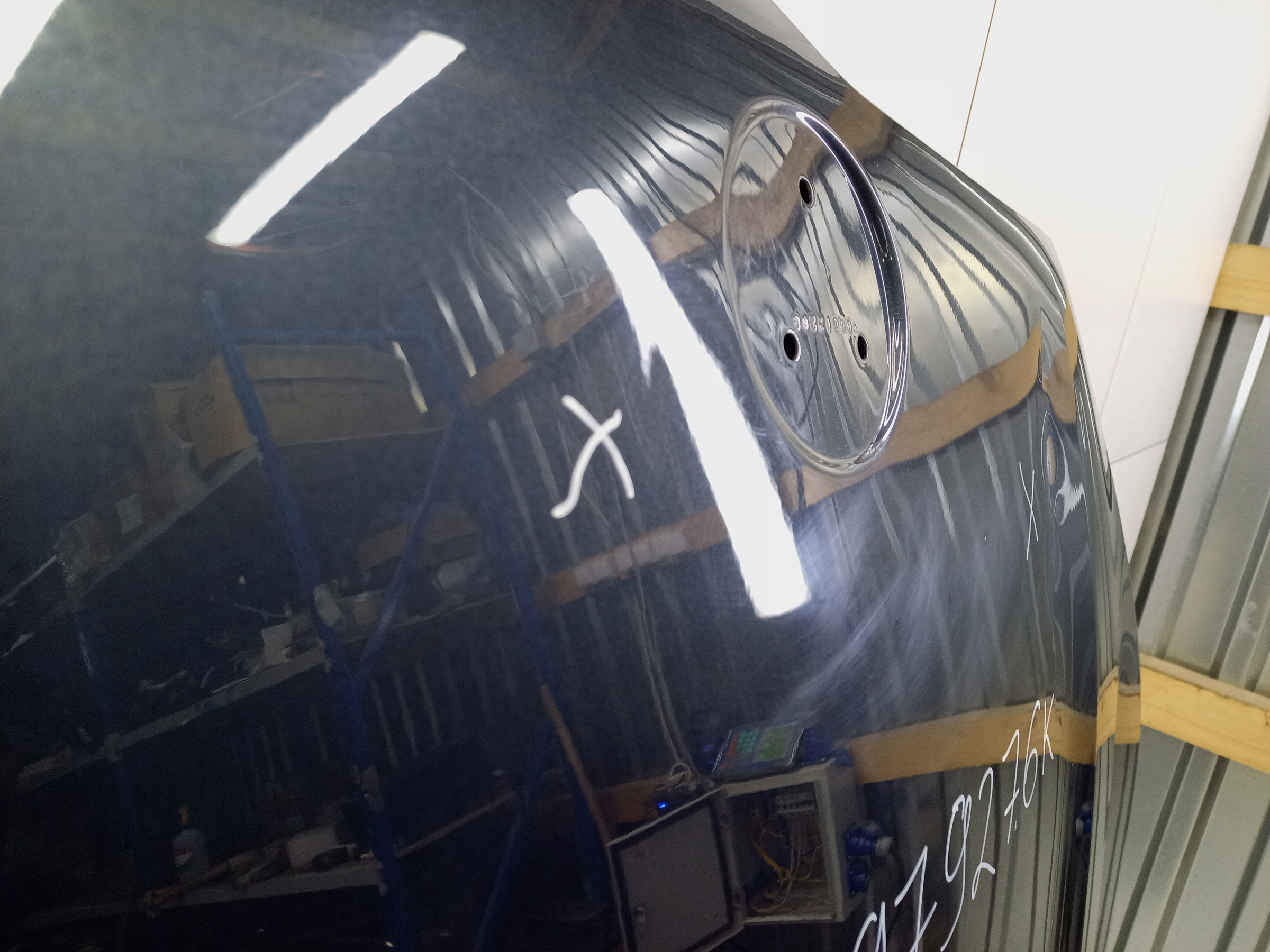 Капот BMW X7 G07