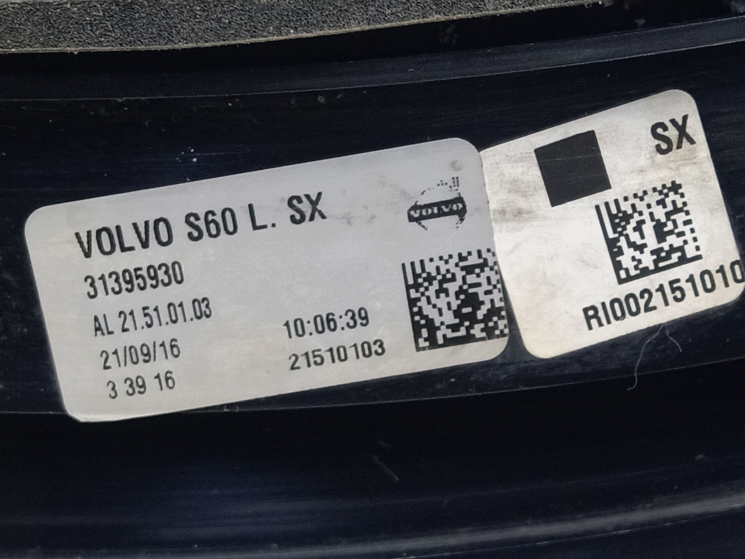 Фонарь задний левый наружный Volvo S60 2