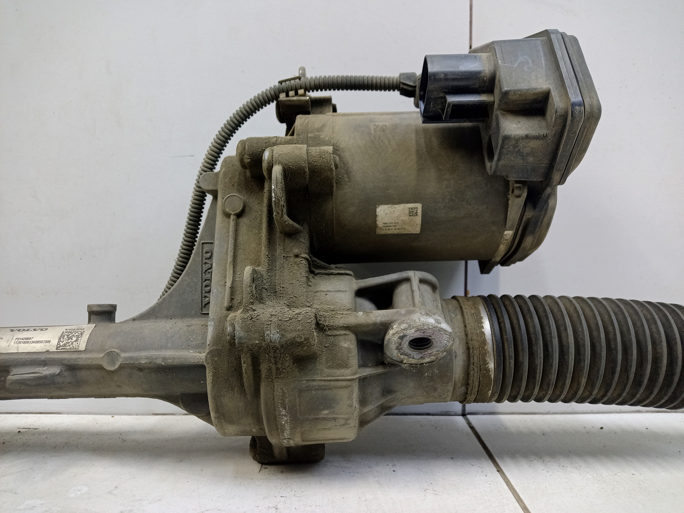 Рейка рулевая Volvo S60 2