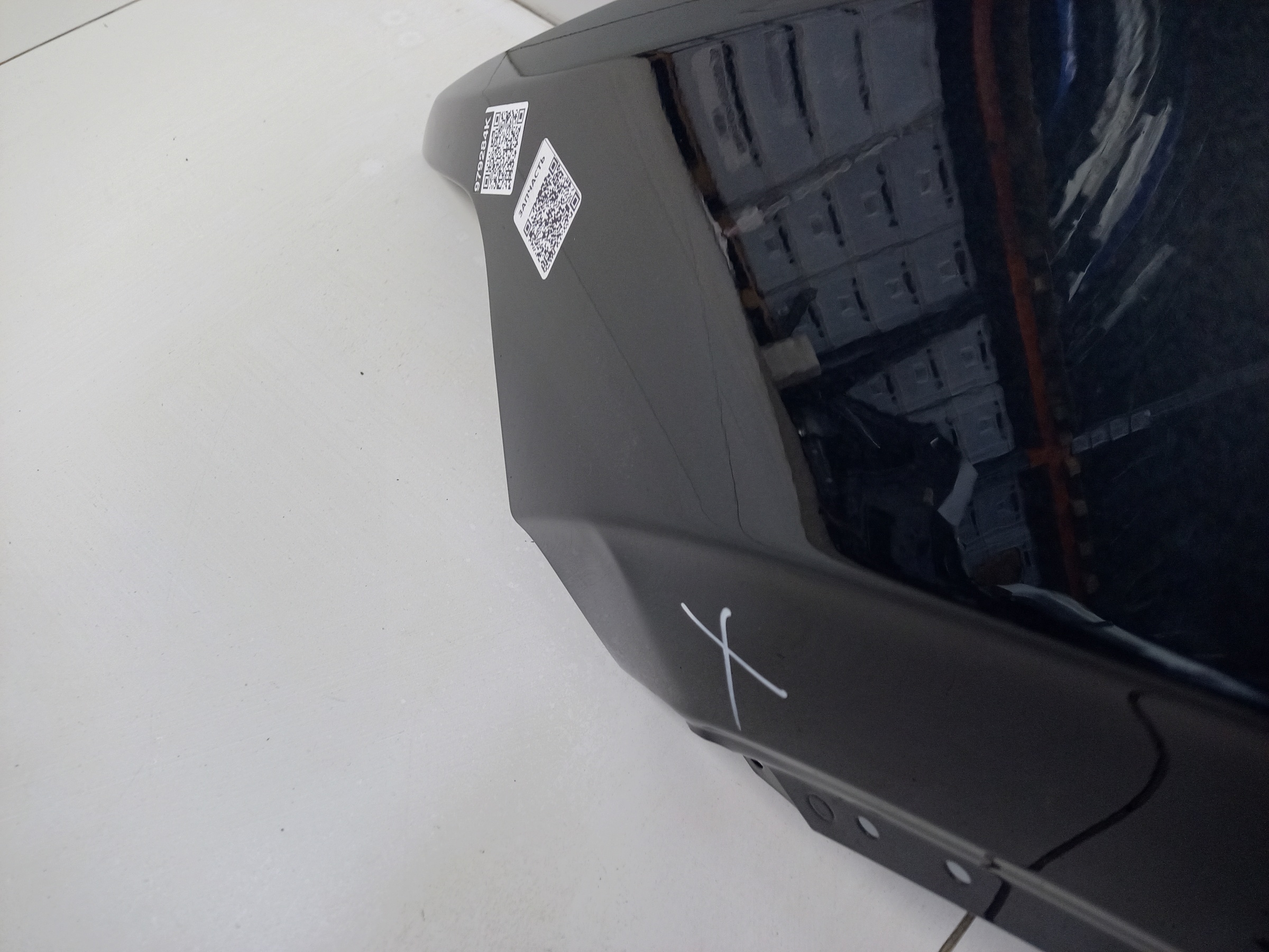 Крыло переднее левое Volvo XC90 2