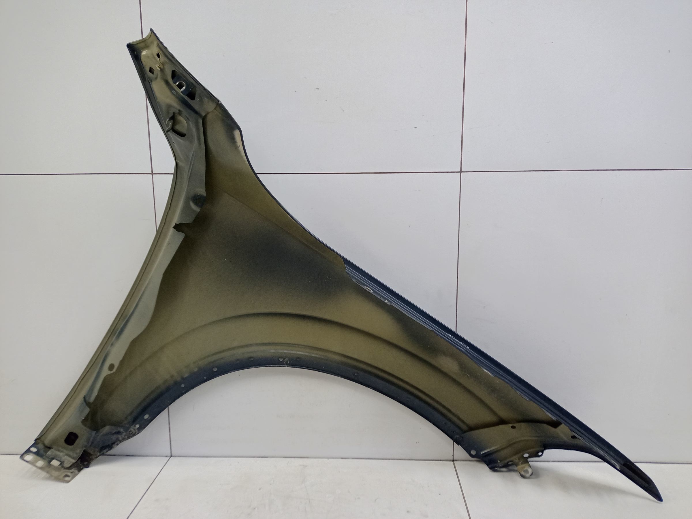 Крыло переднее левое Volvo XC90 2