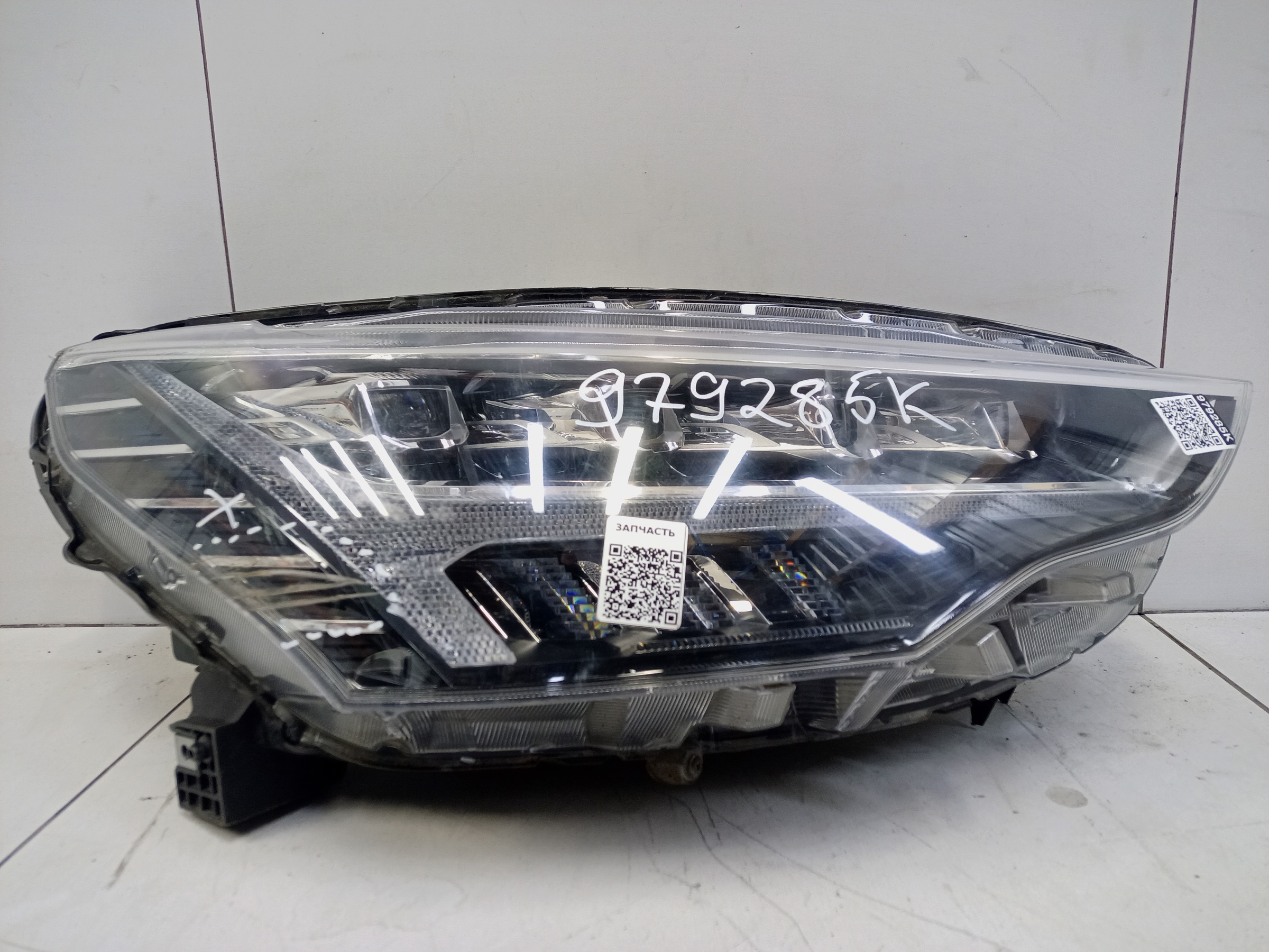 Фара передняя правая Haval Jolion LED