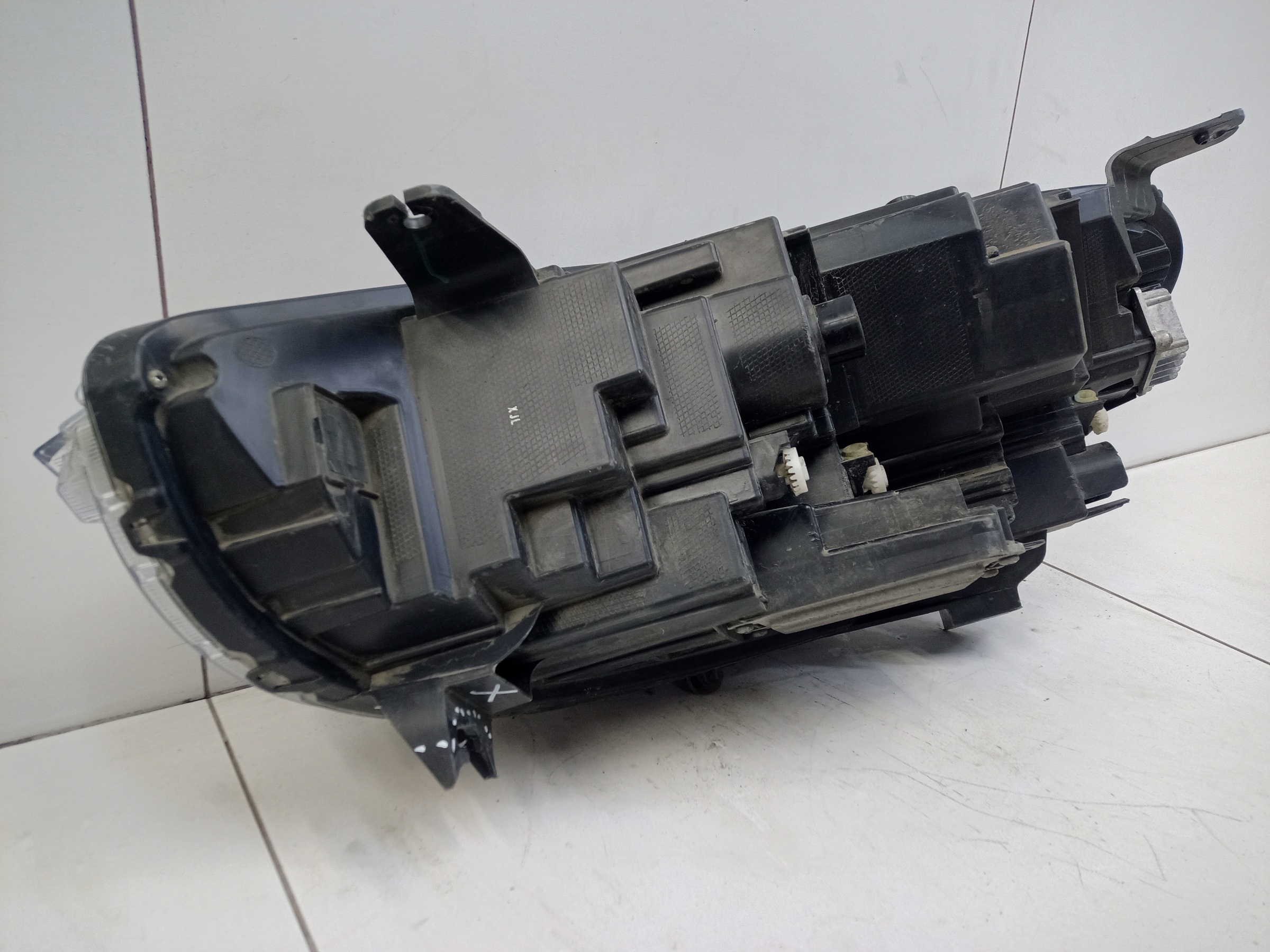 Фара передняя правая Haval Jolion LED