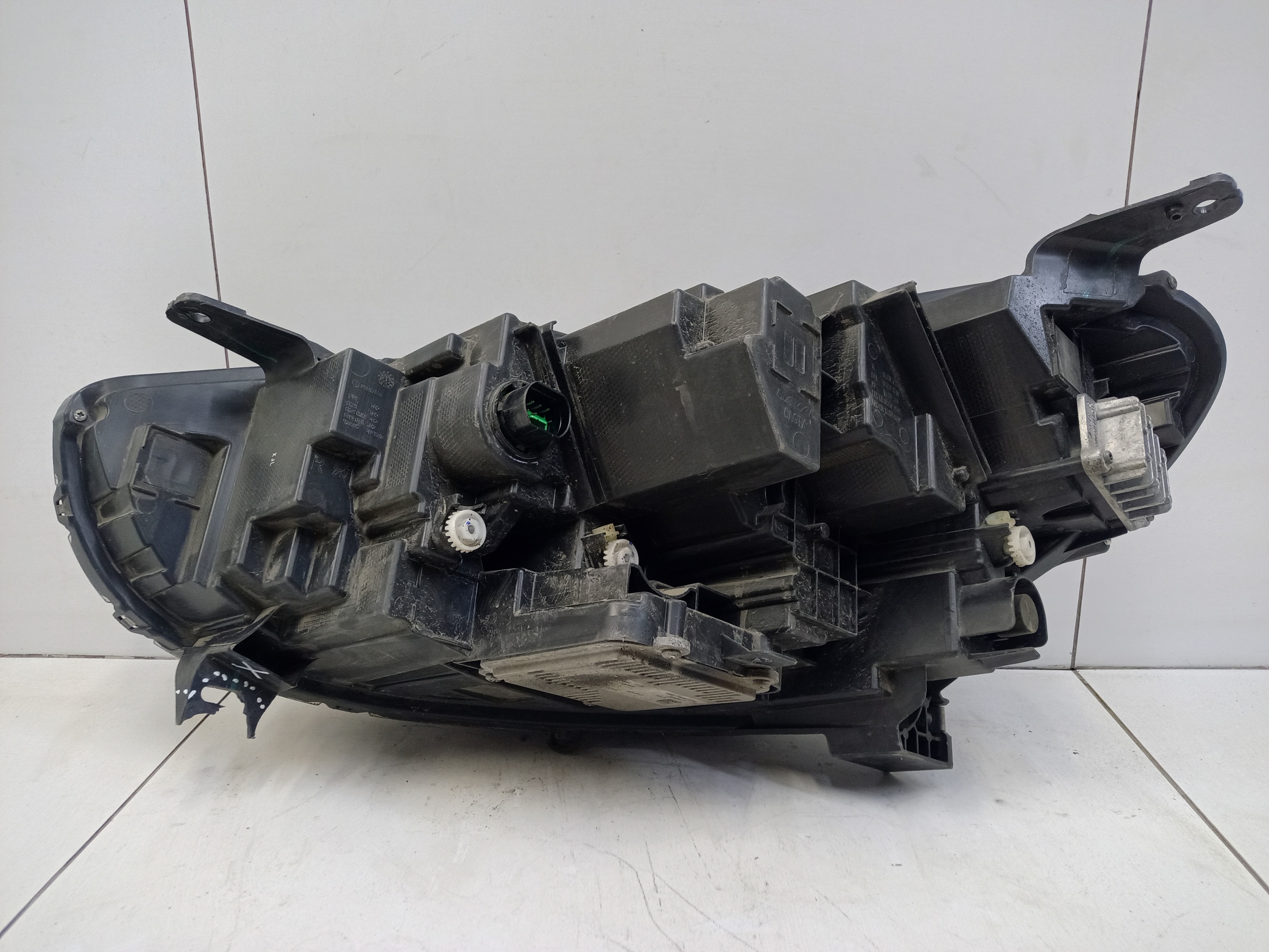 Фара передняя правая Haval Jolion LED