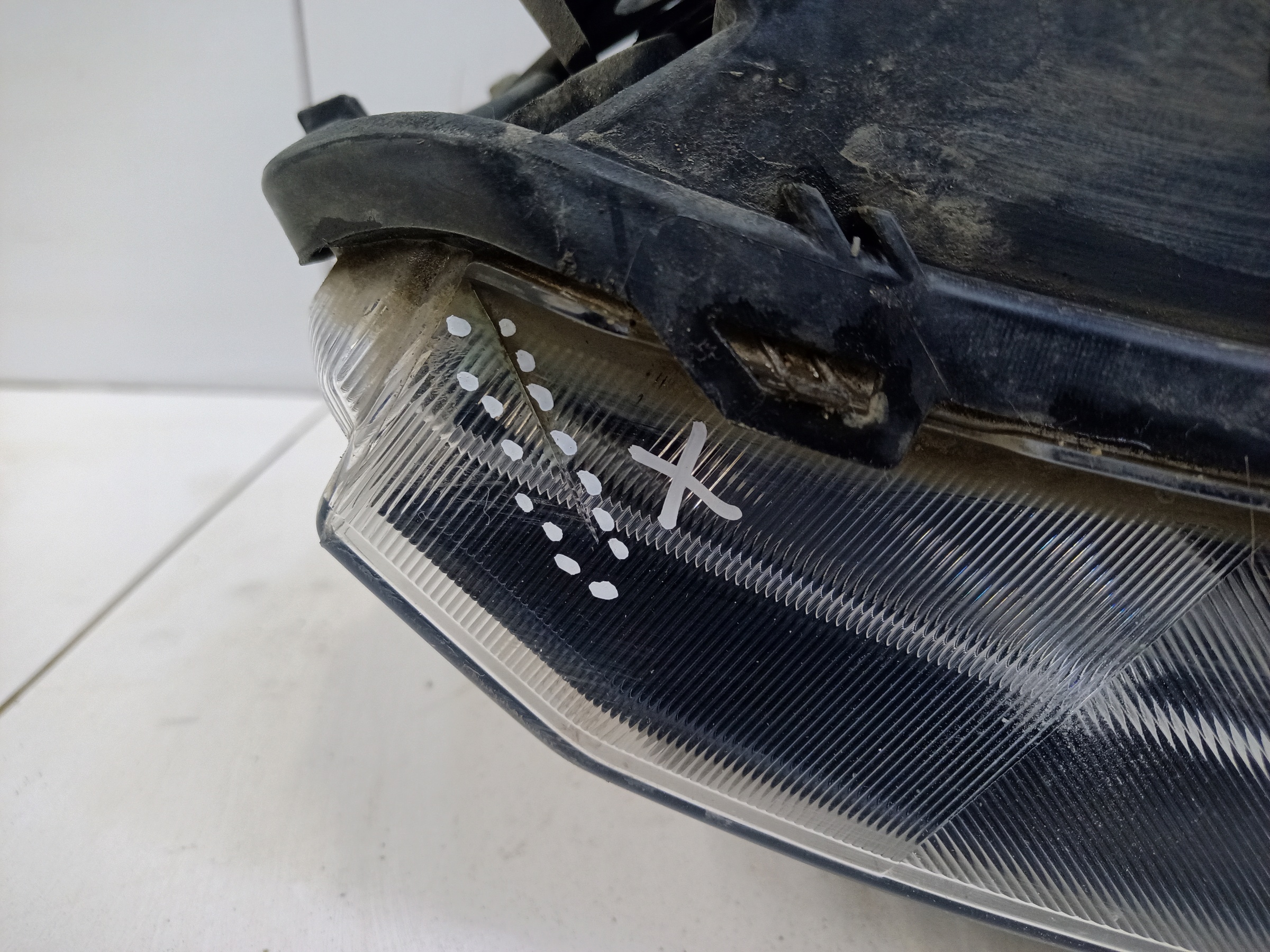 Фара передняя левая Land Rover Discovery 4 Restail ксенон адаптив с ДХО