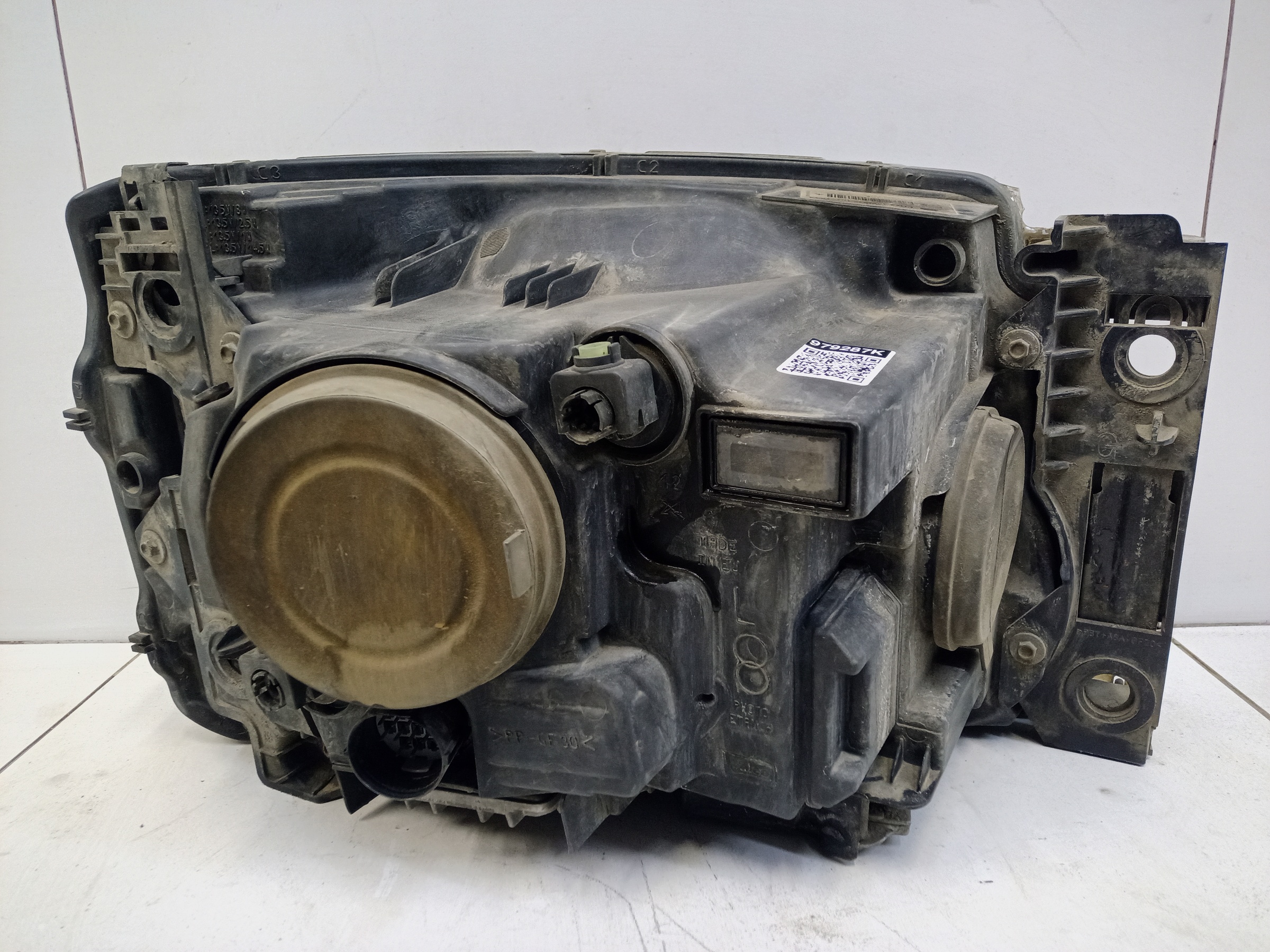 Фара передняя левая Land Rover Discovery 4 Restail ксенон адаптив с ДХО