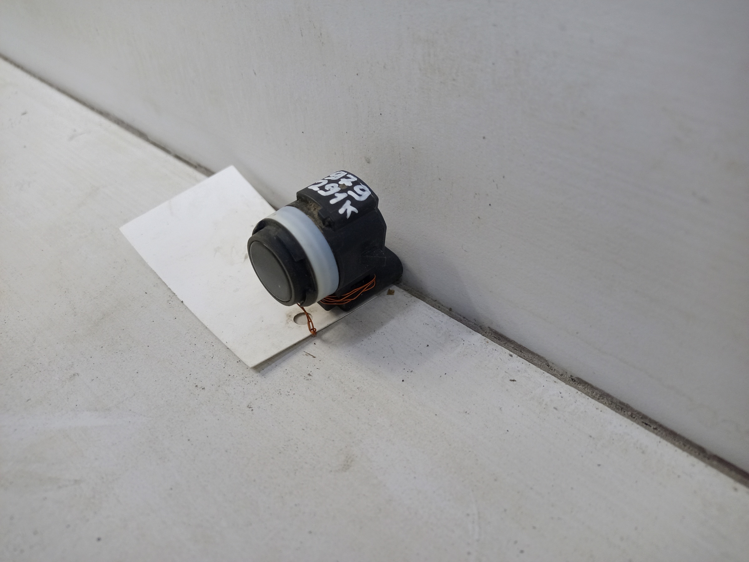 Датчик парковки " парктроник " BMW X5 G05 Restail