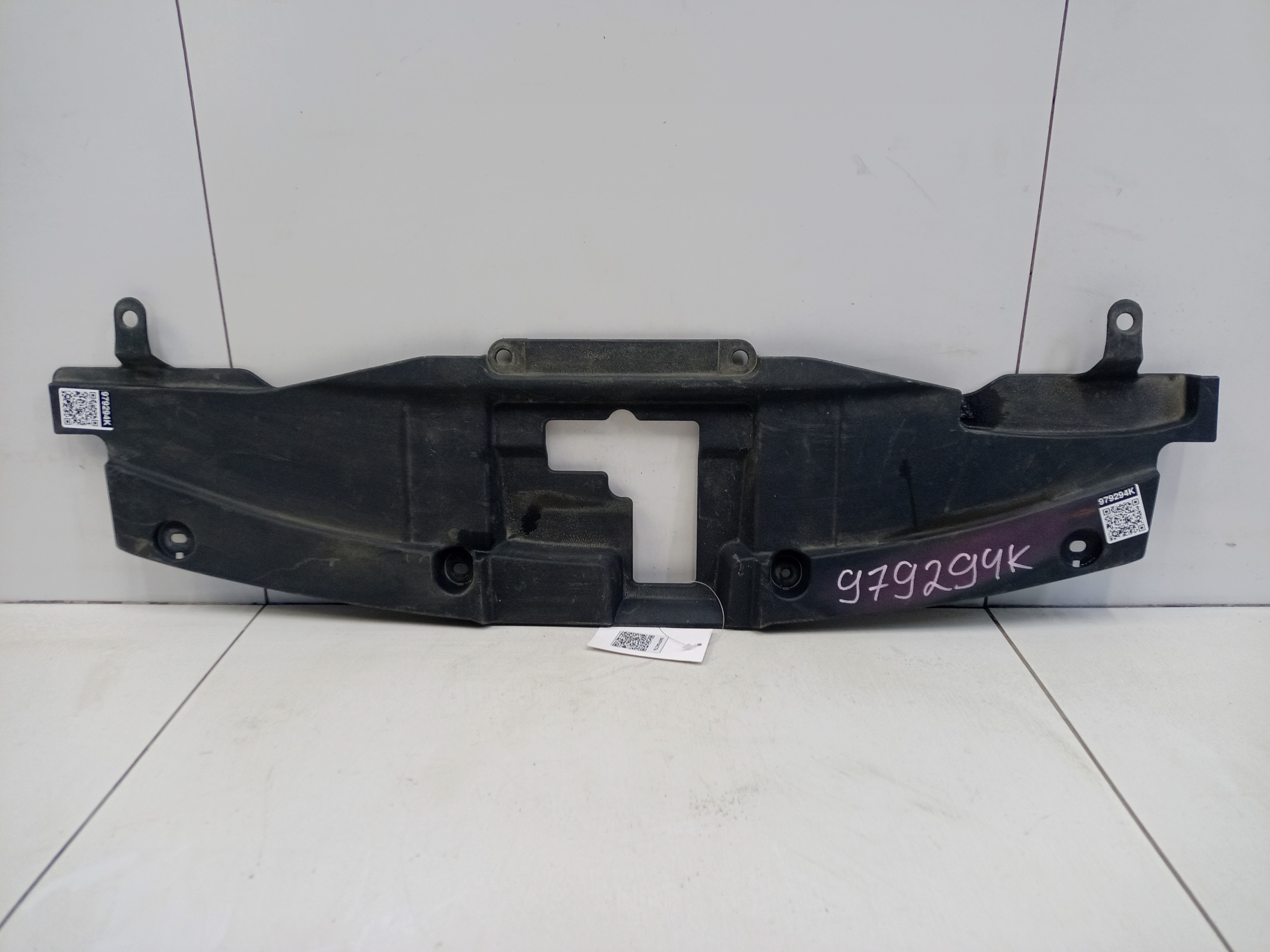 Накладка передней панели Toyota Fortuner 2