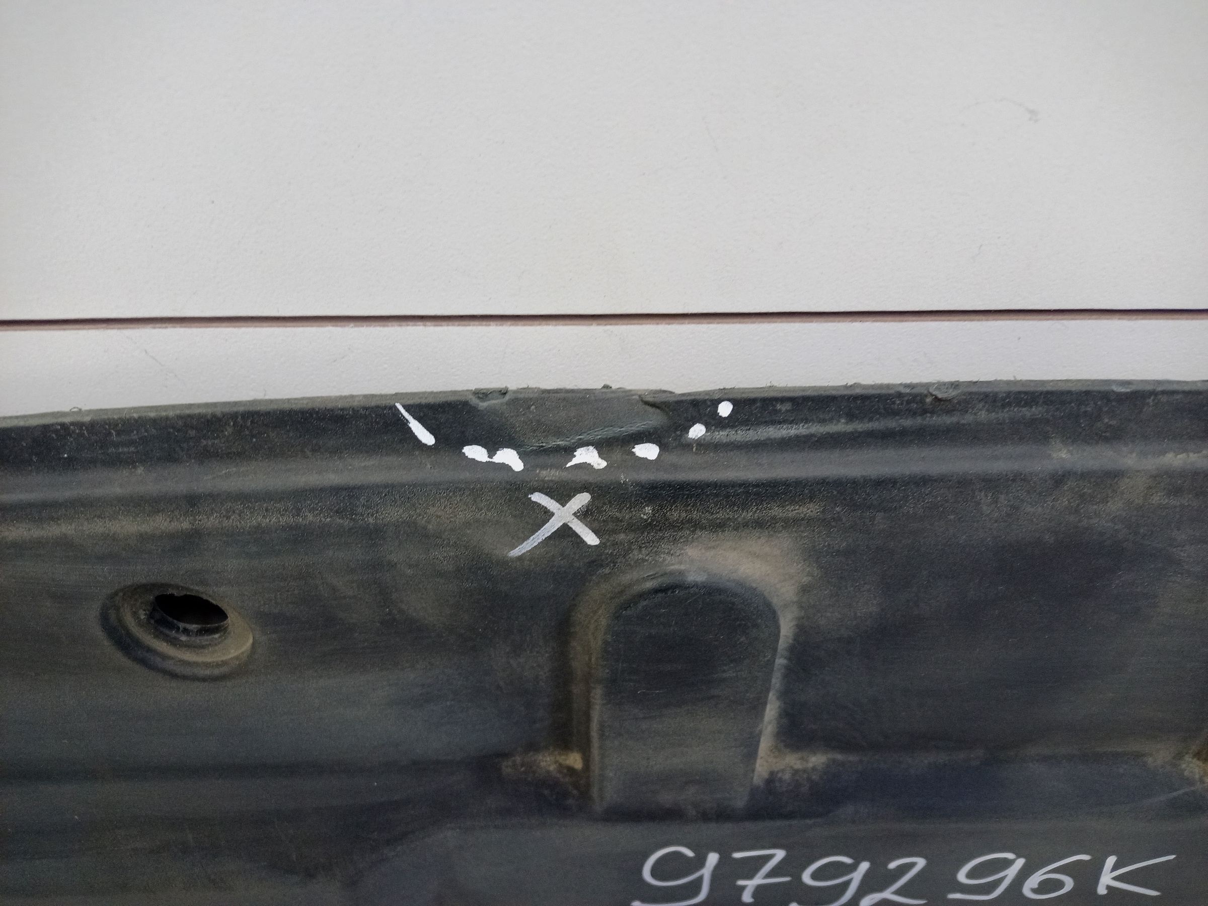 Накладка передней панели Haval M6 2