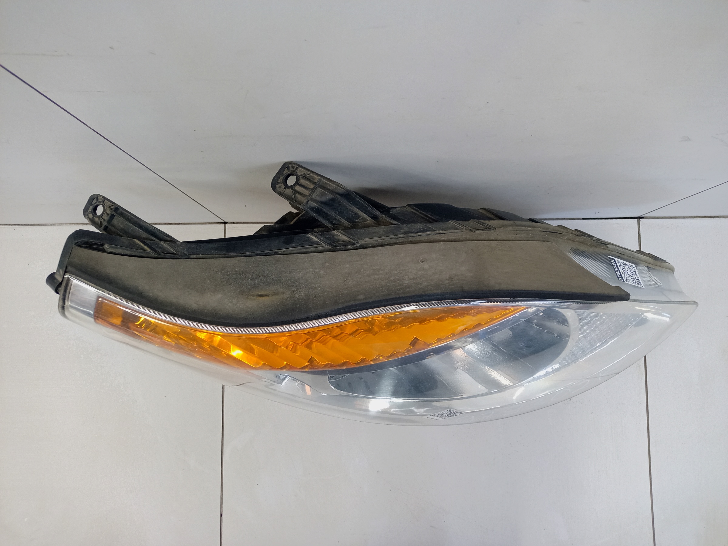 Фара передняя правая Sollers Atlant галоген