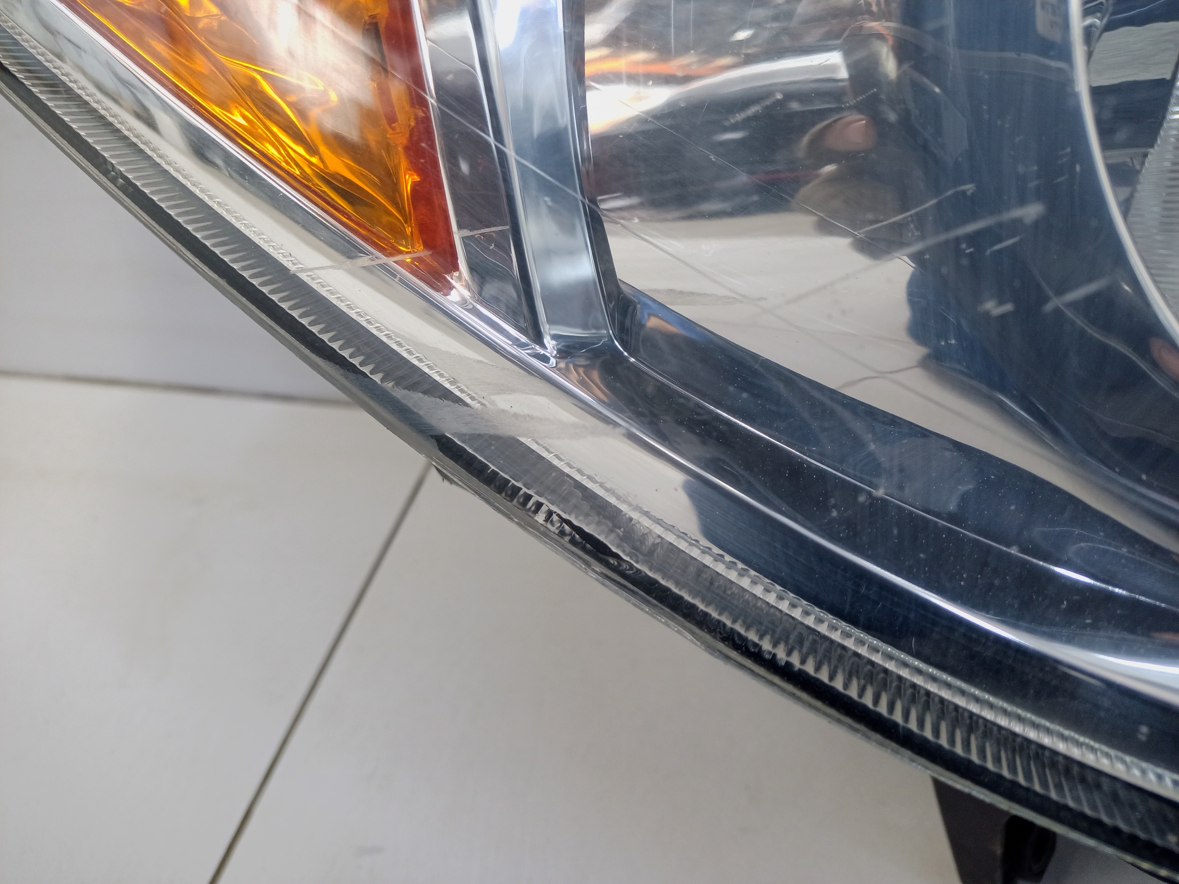 Фара передняя правая Sollers Atlant галоген