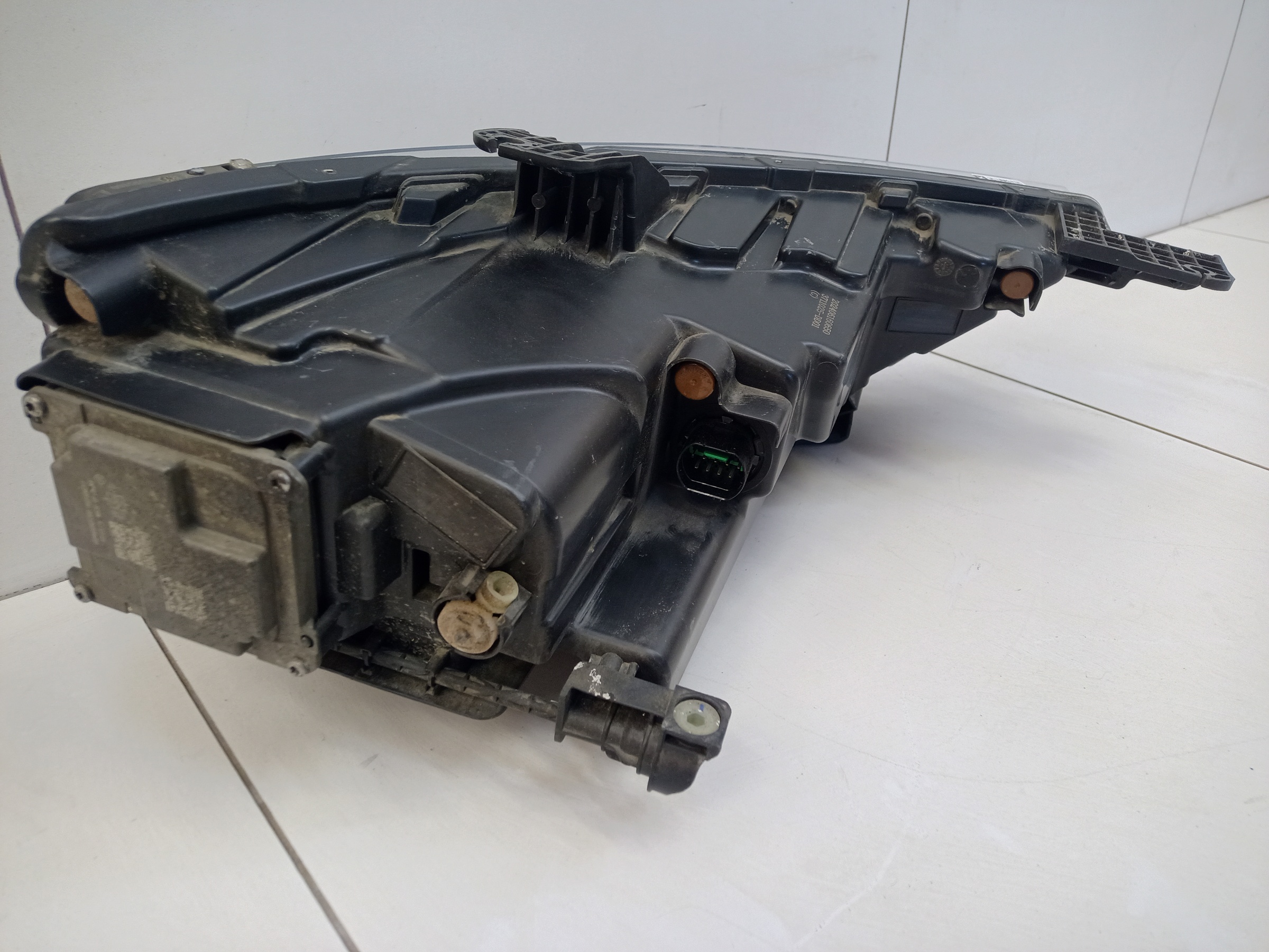 Фара передняя левая Hongqi HS5 LED