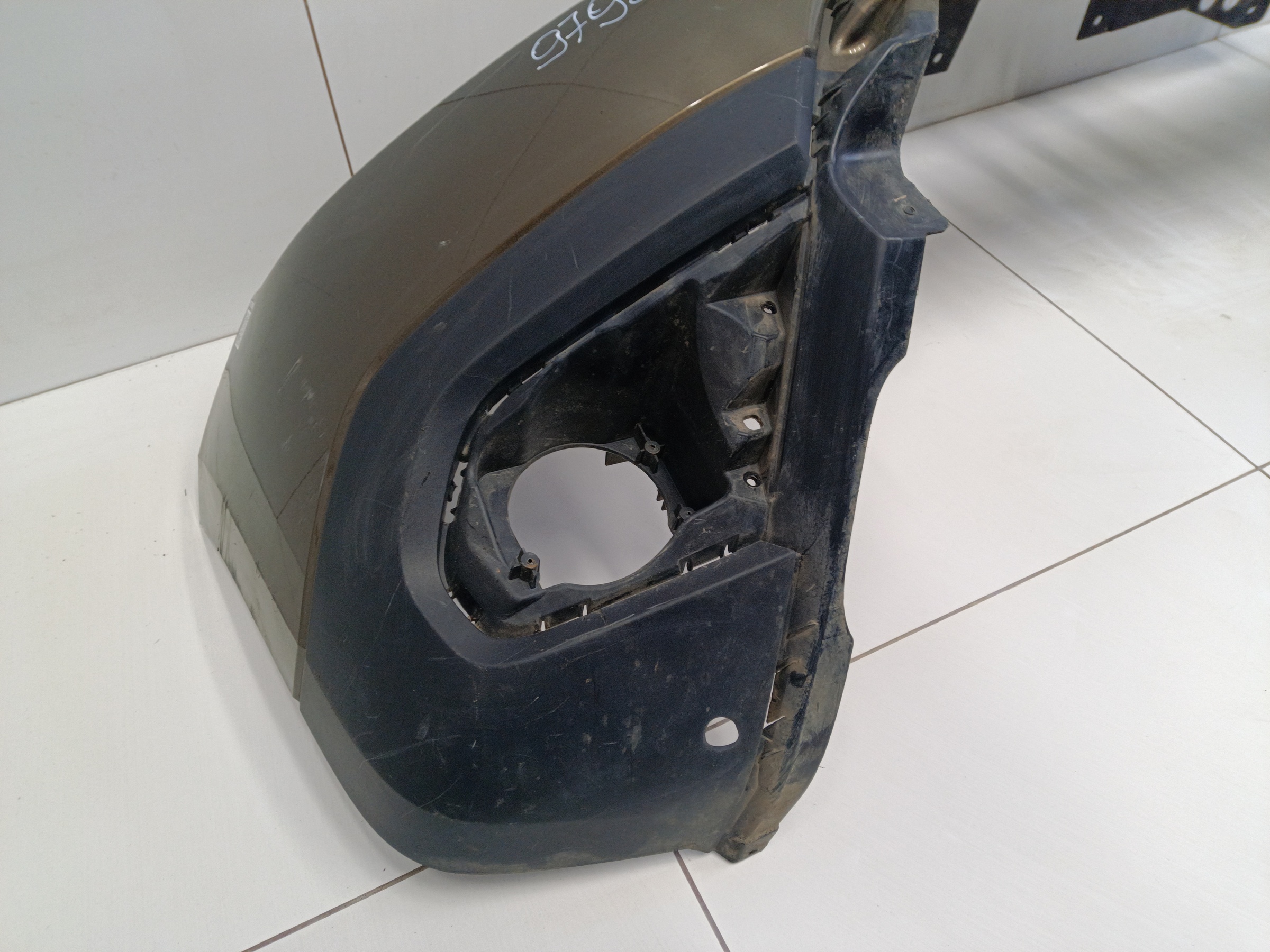 Бампер передний Renault Duster 2