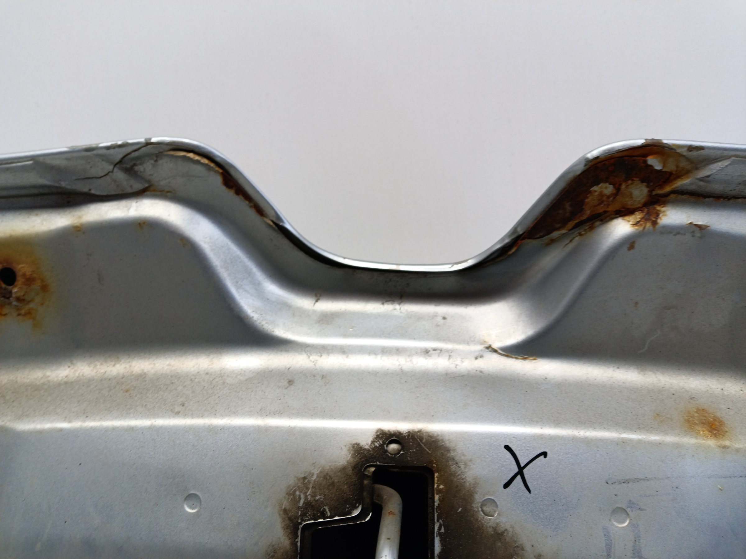 Капот Renault Logan 2