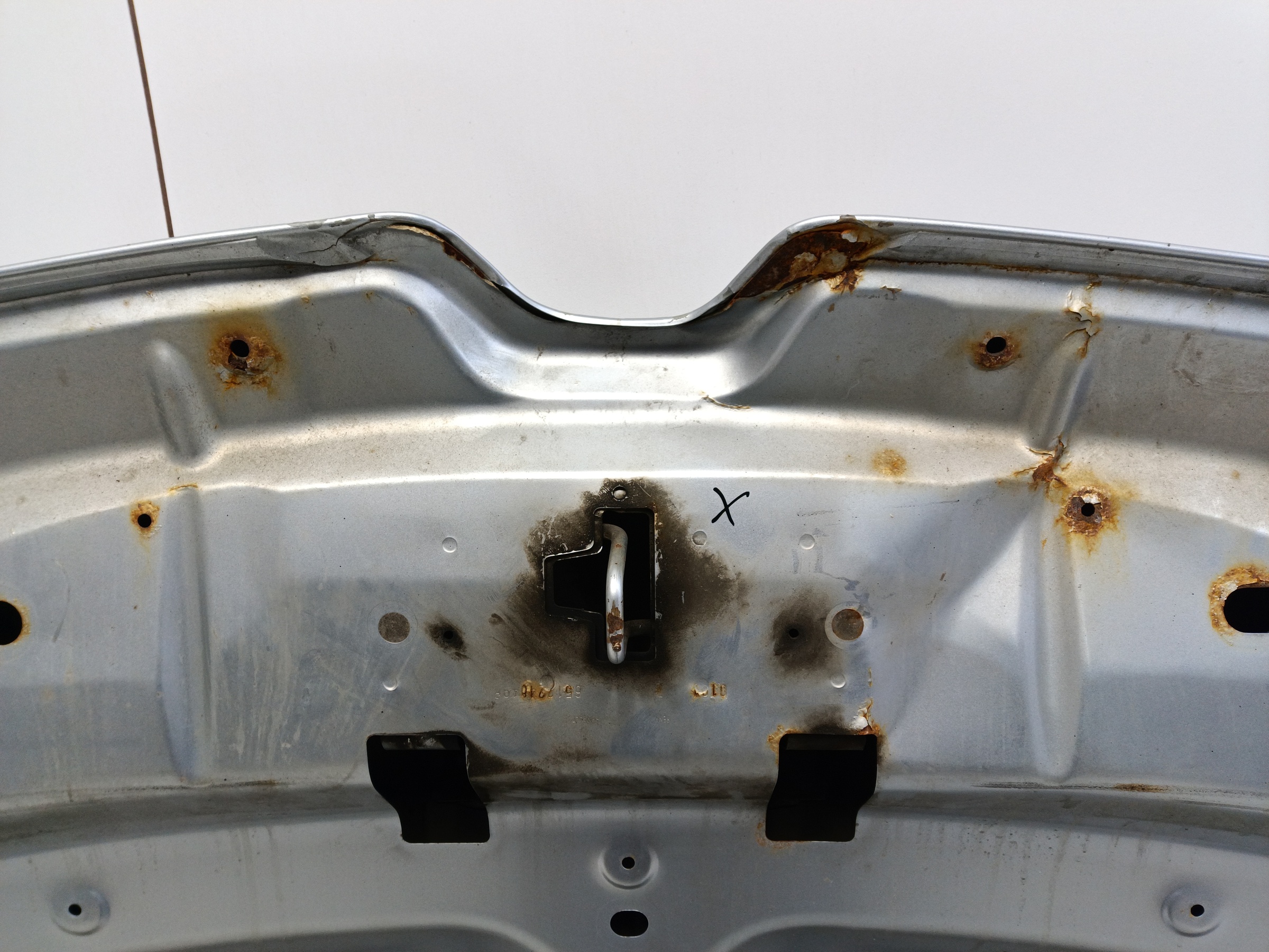 Капот Renault Logan 2