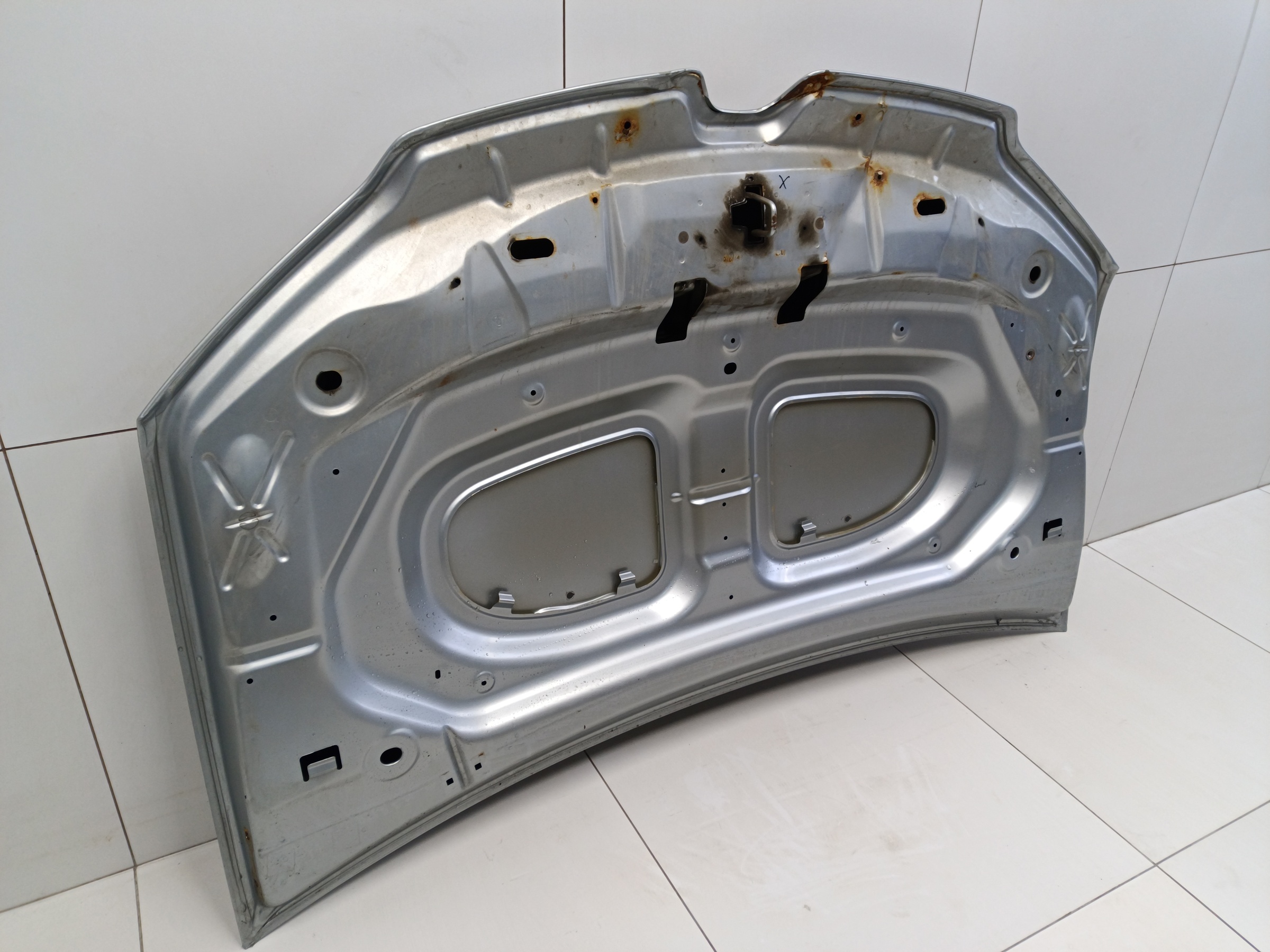 Капот Renault Logan 2