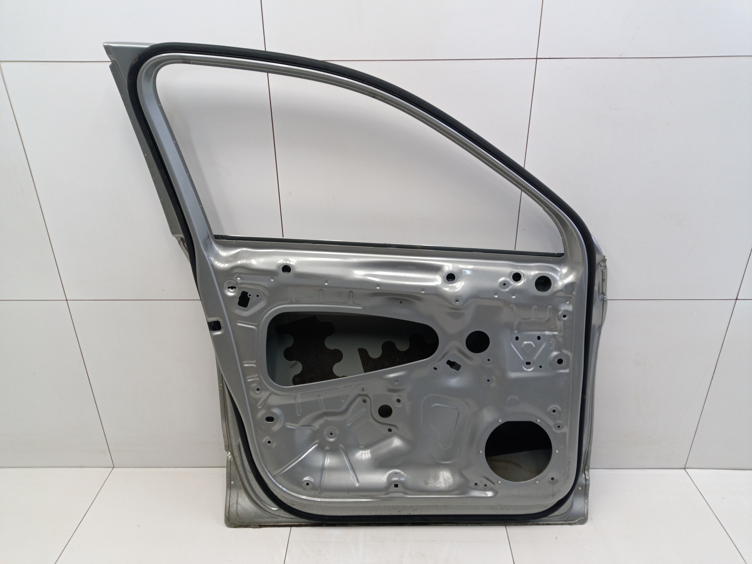 Дверь передняя левая Volkswagen Tiguan 2