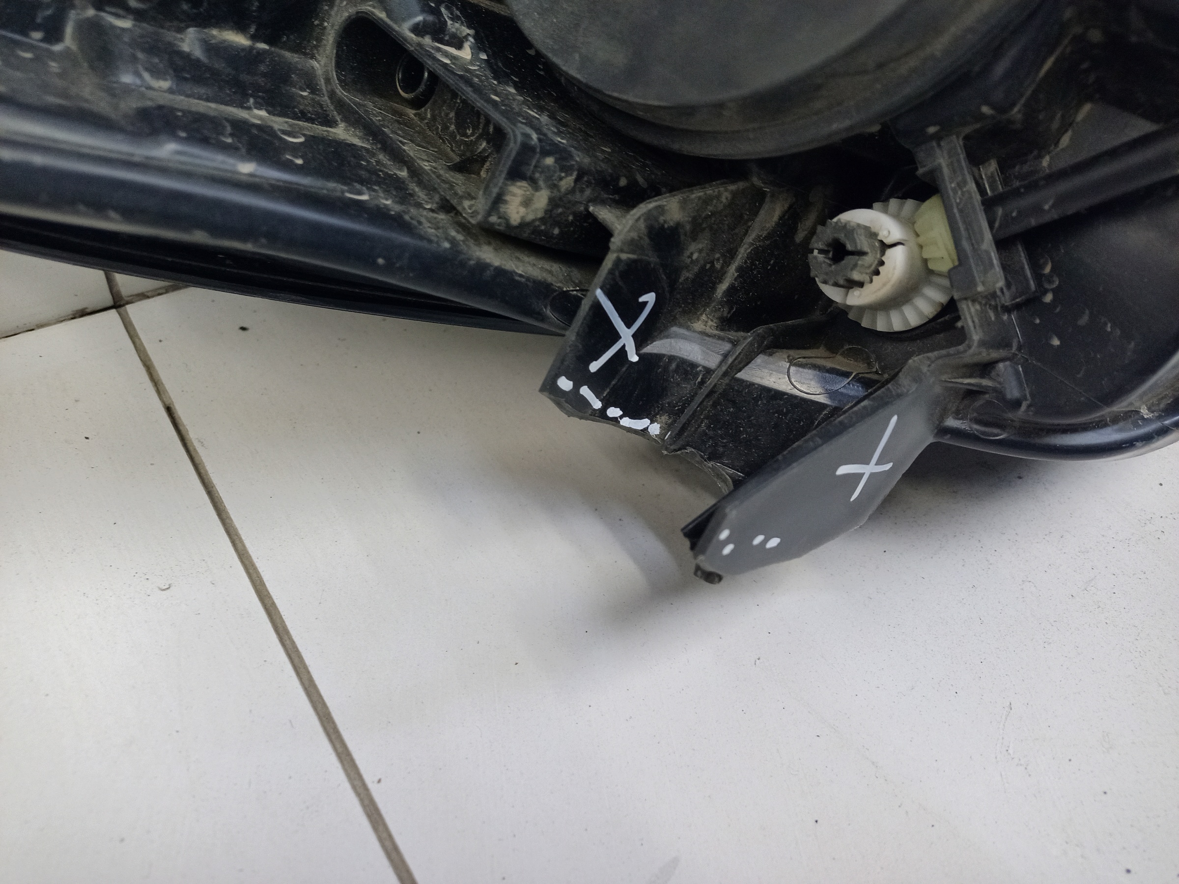 Фара передняя левая Omoda S5 галоген