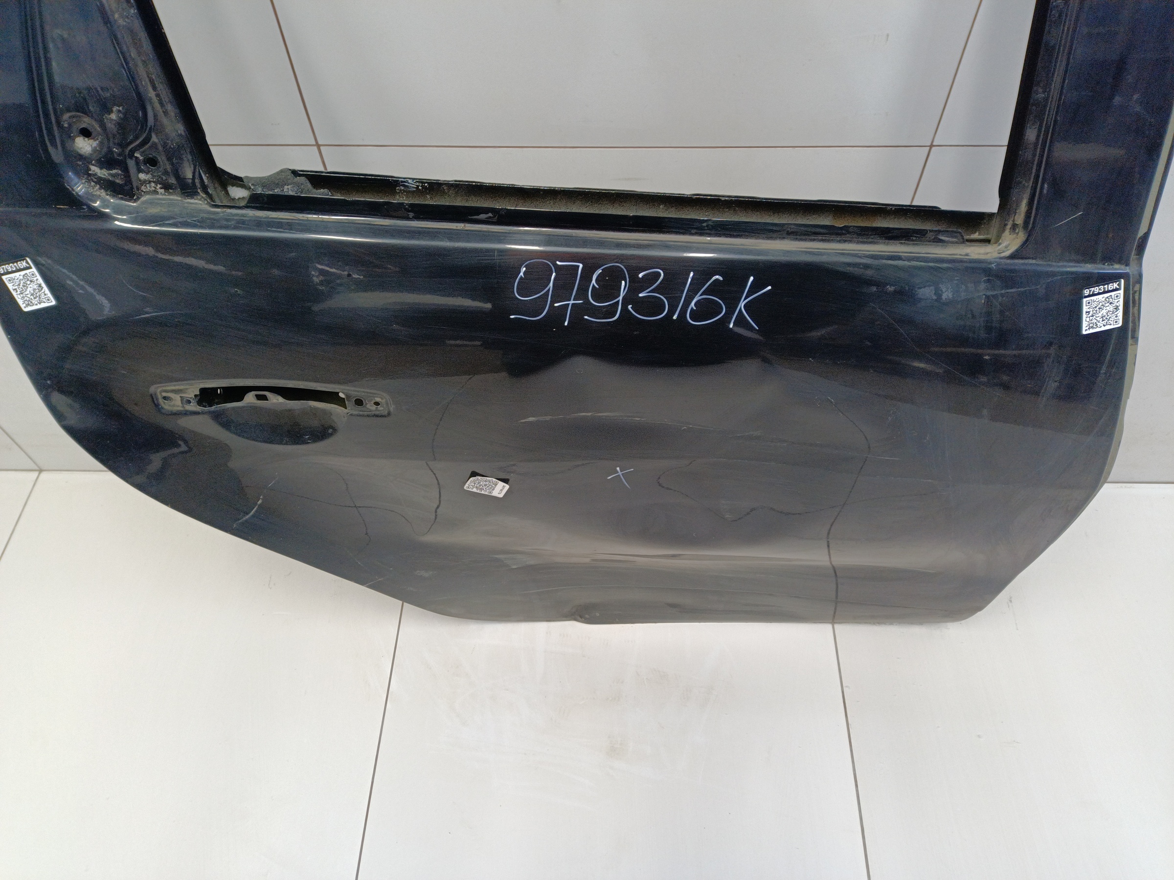 Дверь задняя правая Renault Duster 1