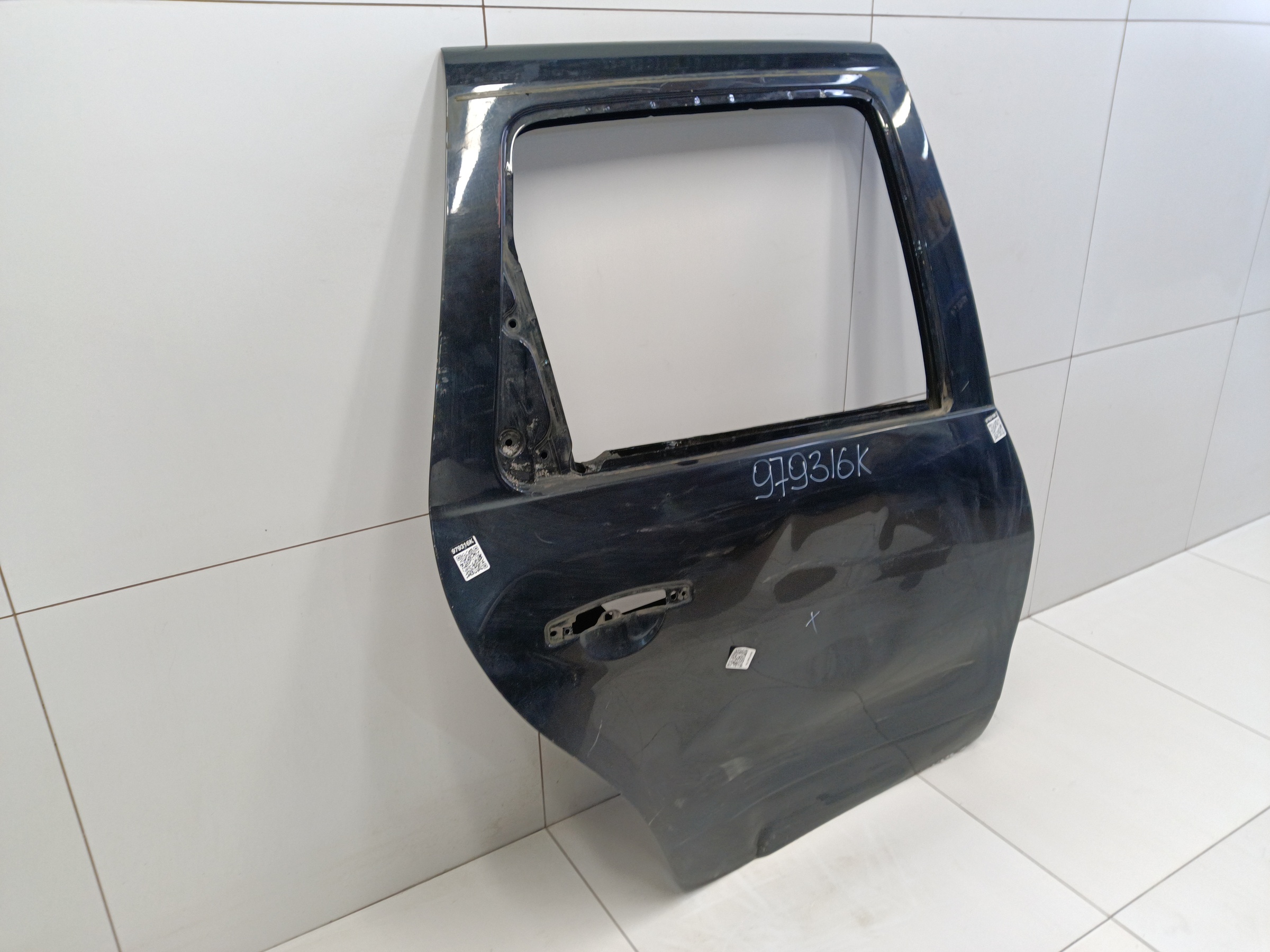 Дверь задняя правая Renault Duster 1