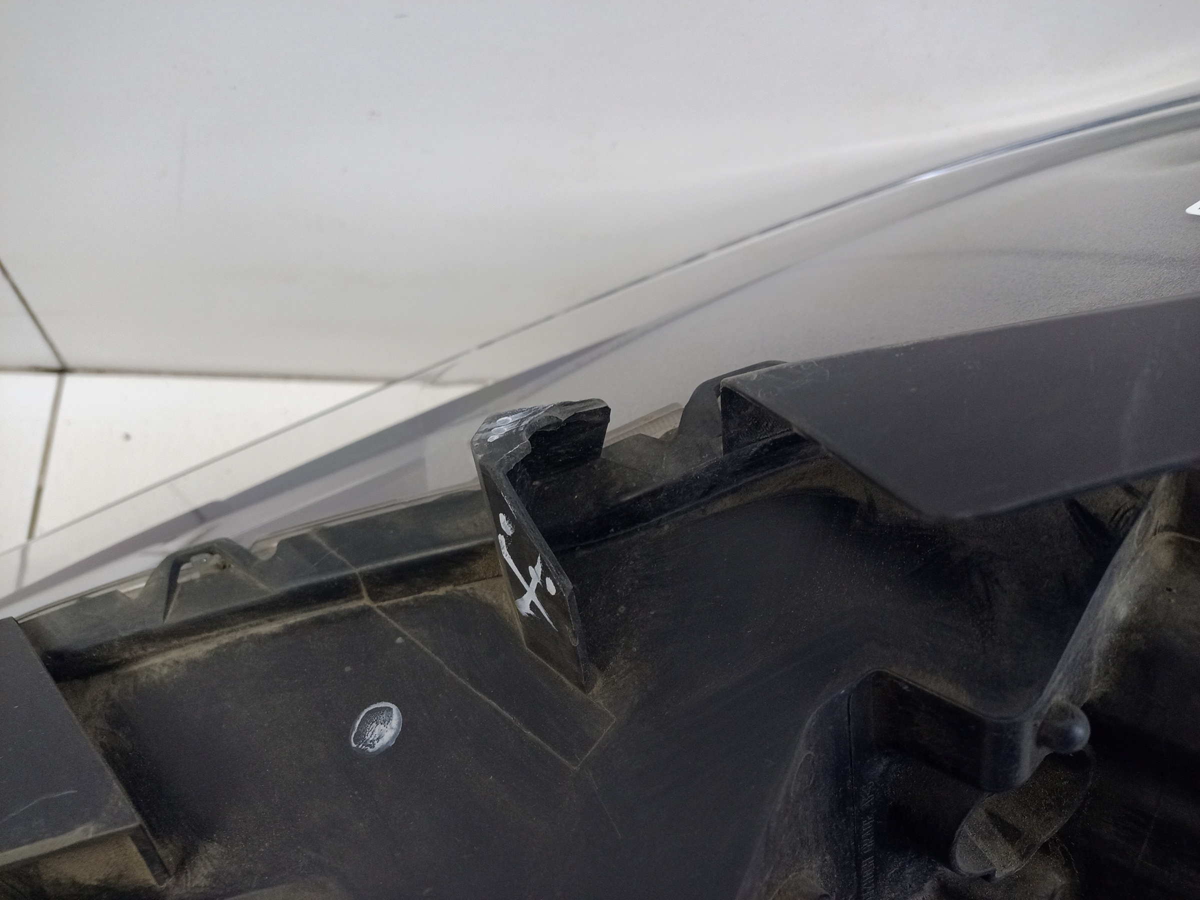 Фара передняя правая Mazda CX-5 2 LED адаптив