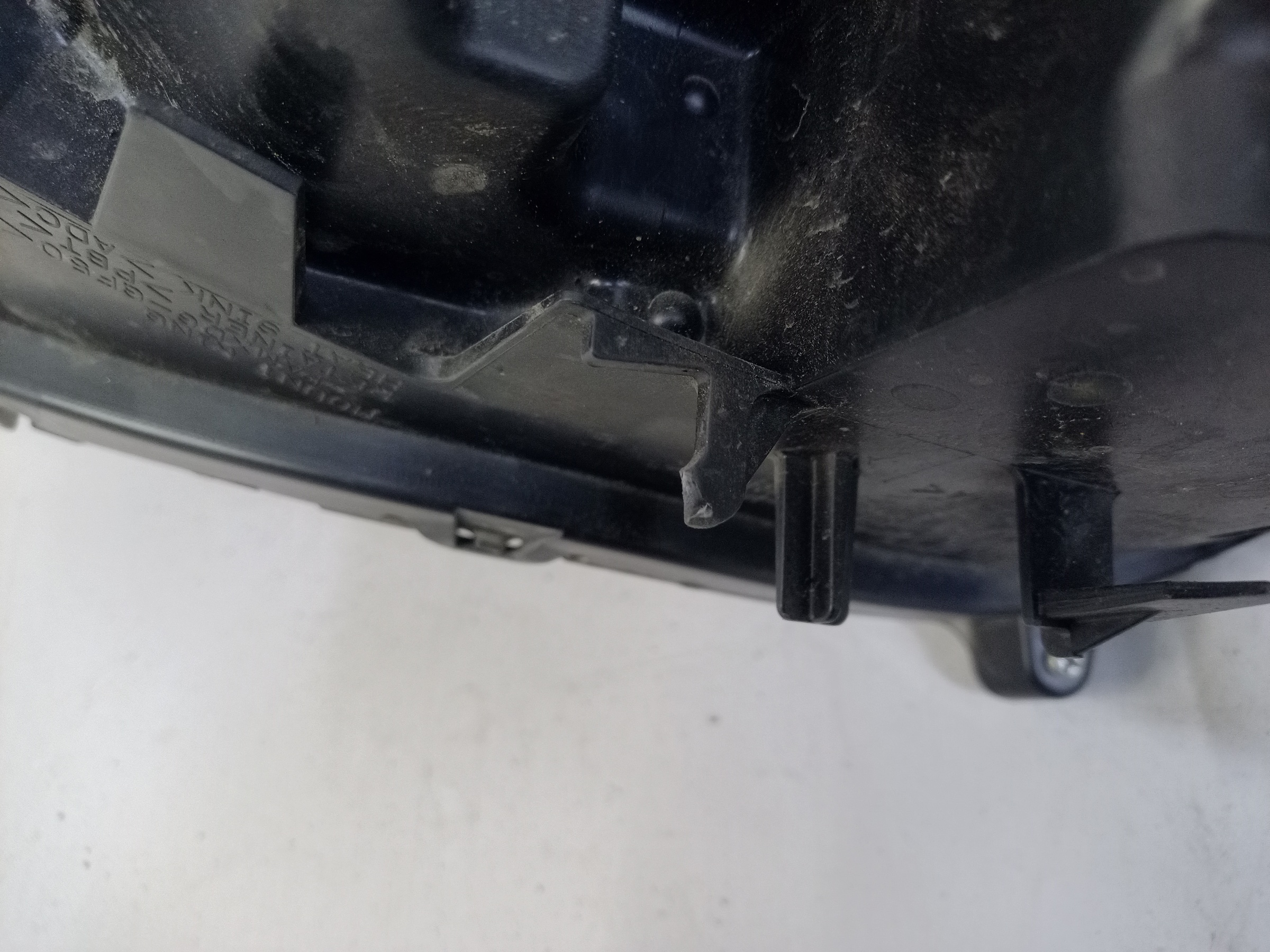 Фара передняя правая Mazda CX-5 2 LED адаптив