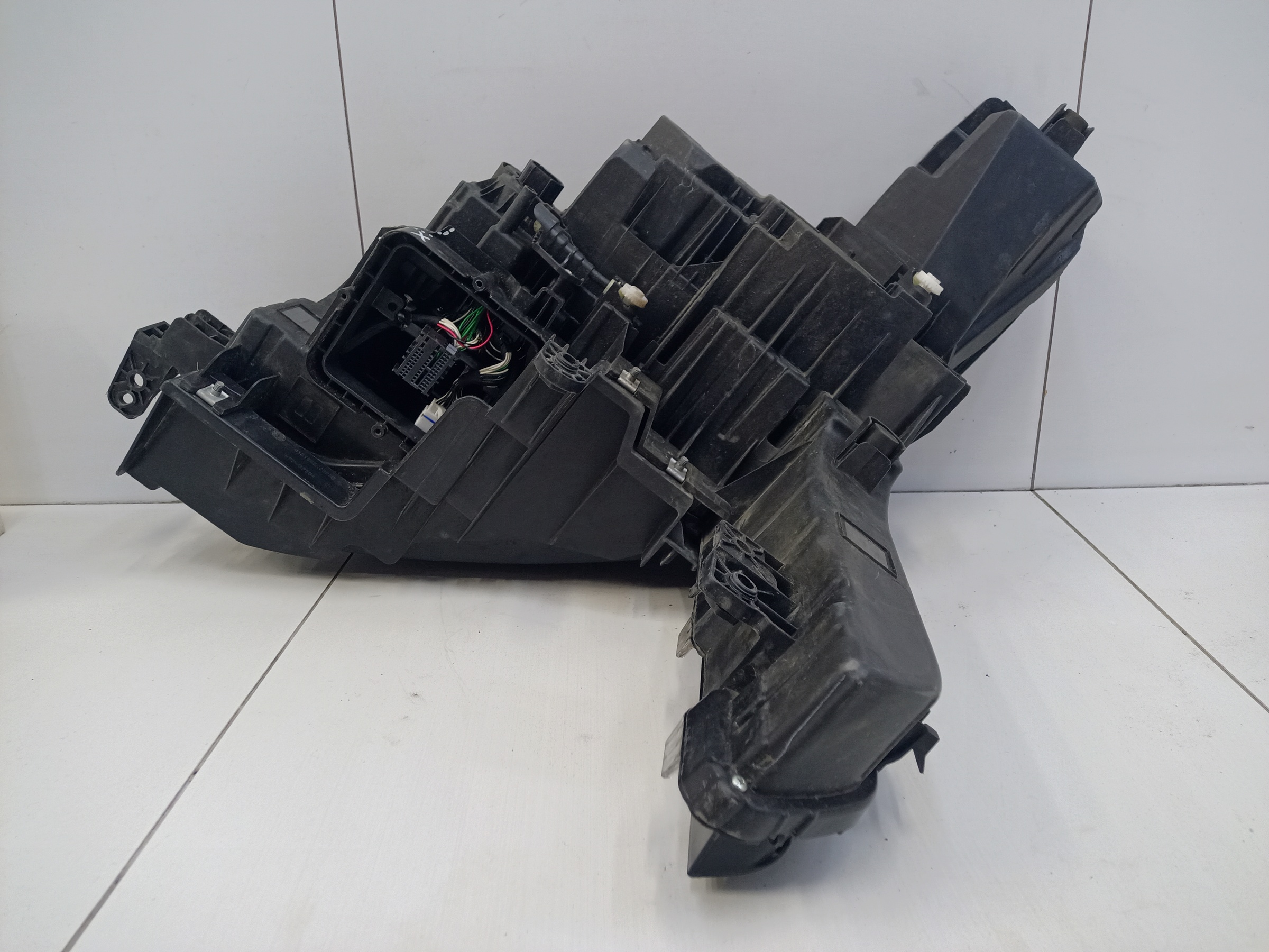 Фара передняя правая Exeed RX LED