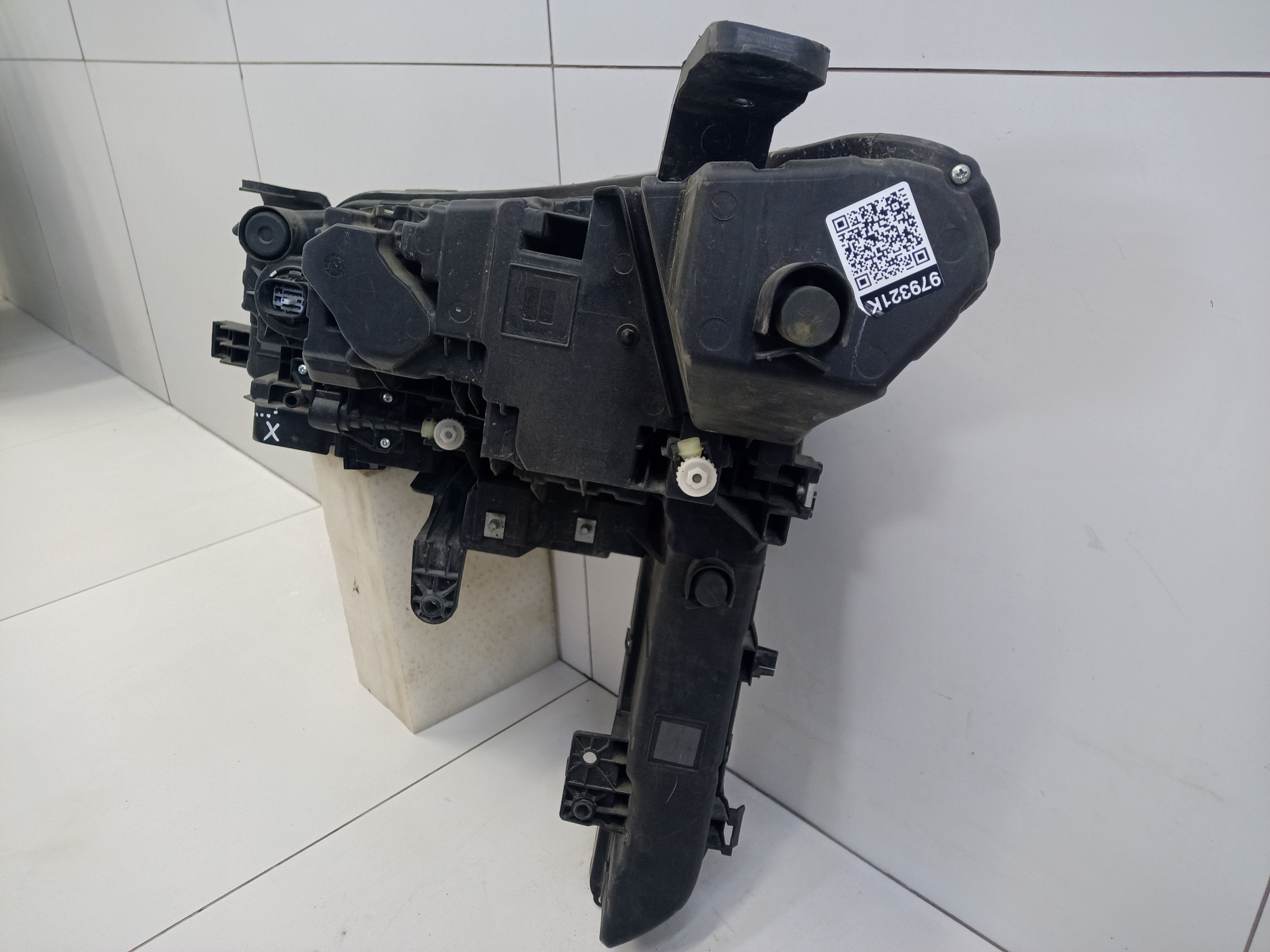 Фара передняя правая Exeed RX LED