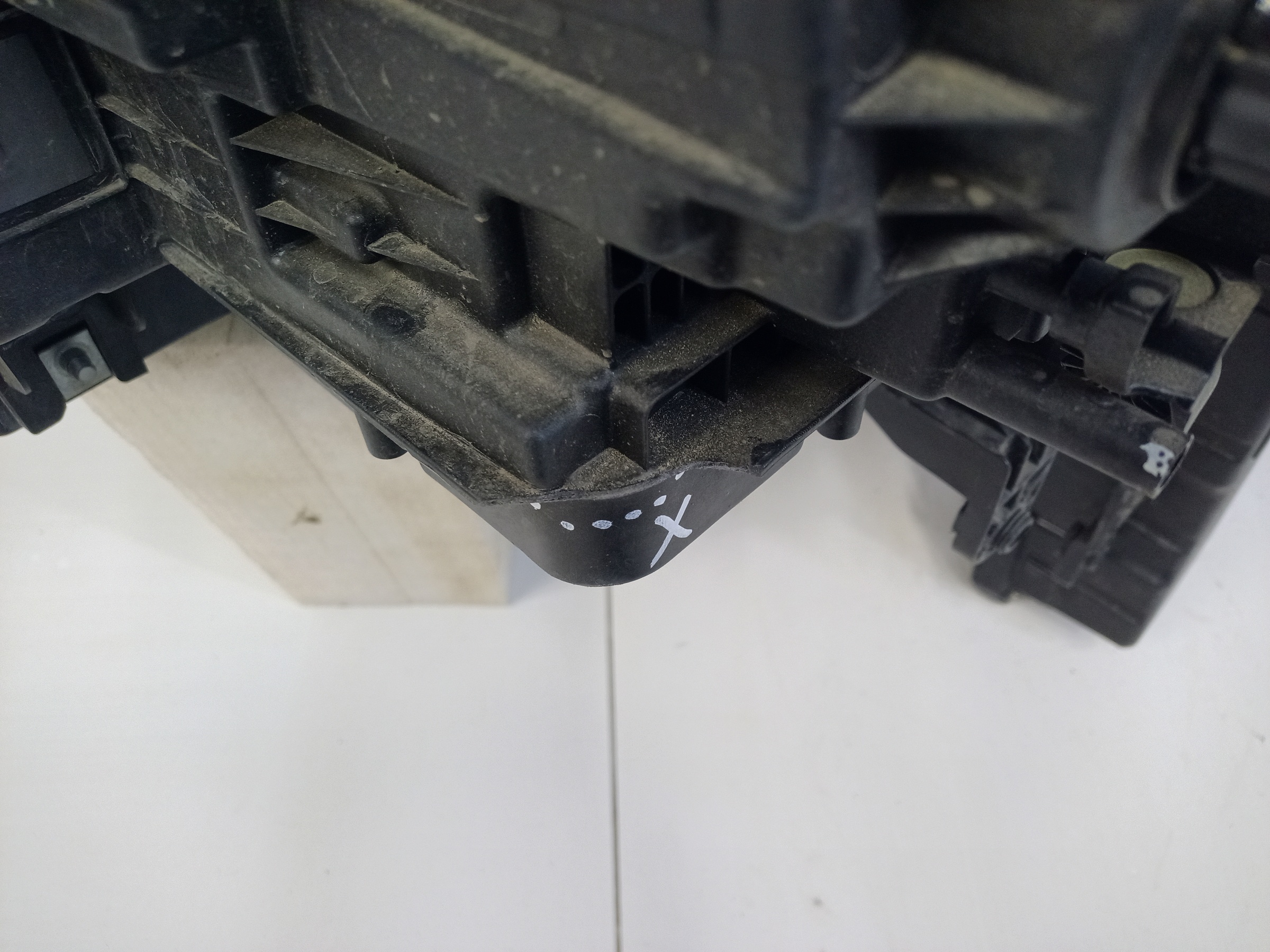 Фара передняя правая Exeed RX LED