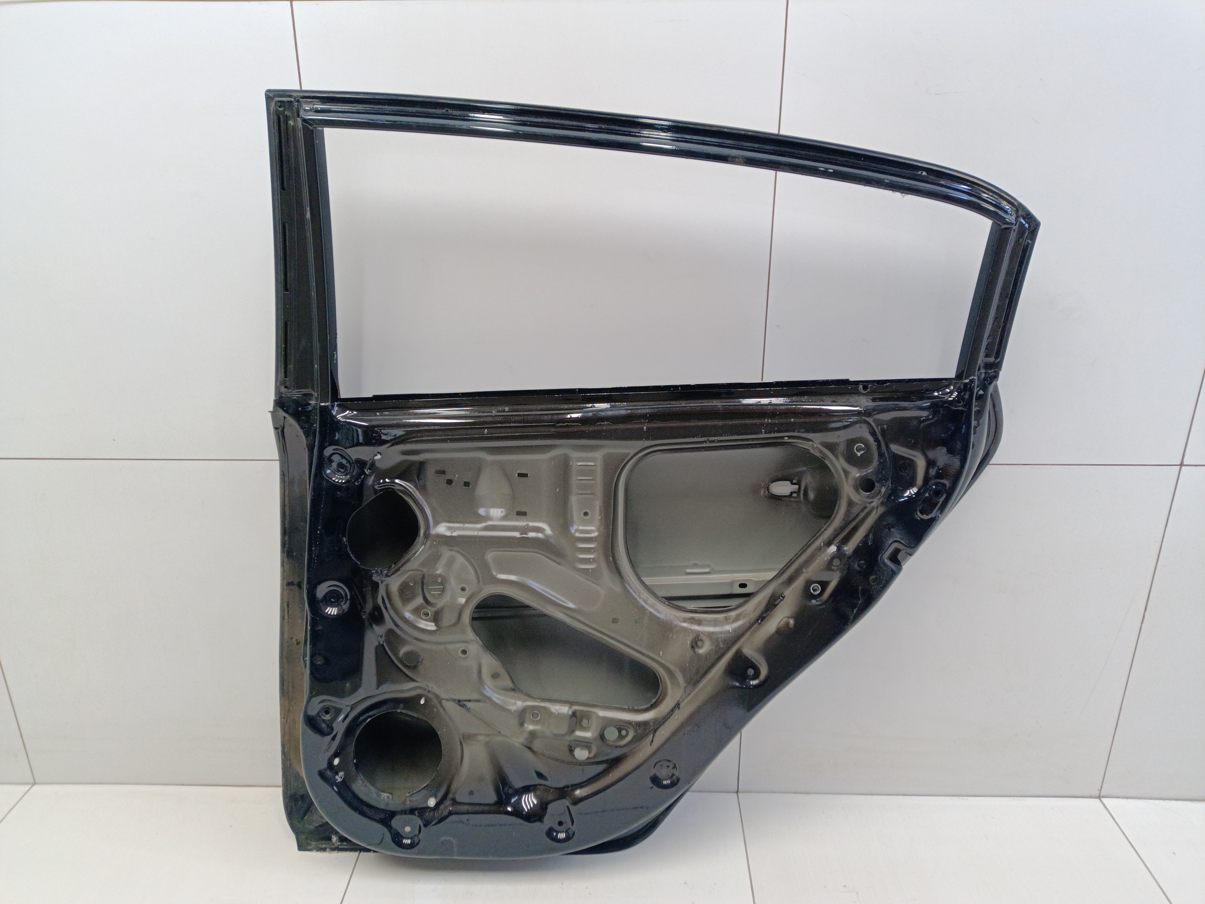 Дверь задняя правая Kia Rio 4 X-Line