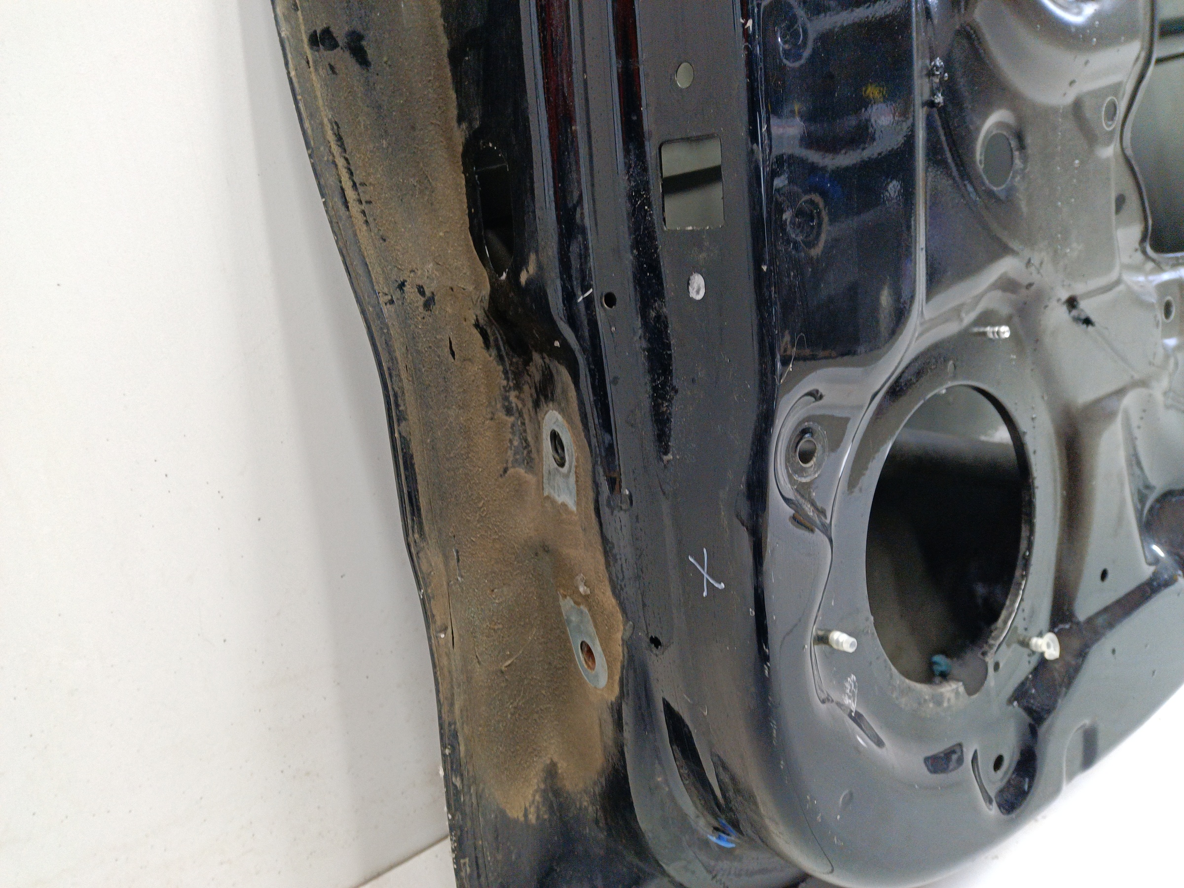 Дверь задняя правая Kia Rio 4 X-Line