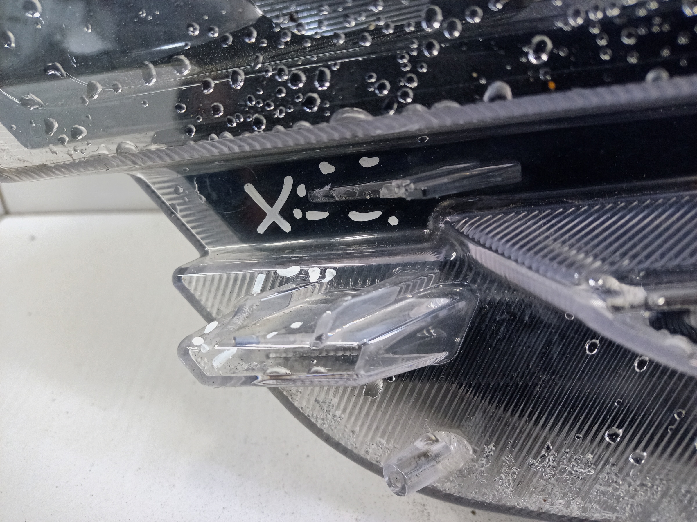 Фара передняя левая Lada Vesta 1 Restail LED